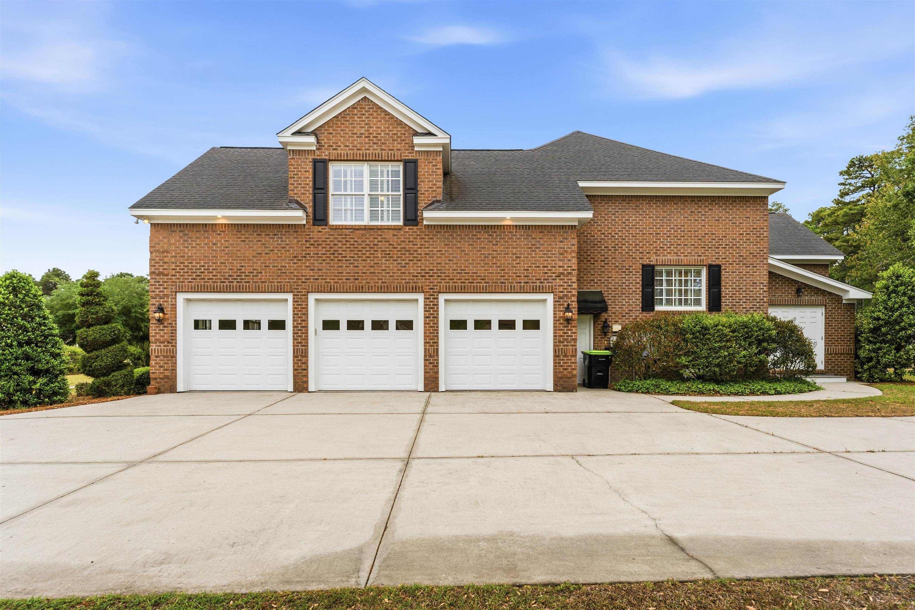 3013 Holly Berry Ct. Property Photo 4