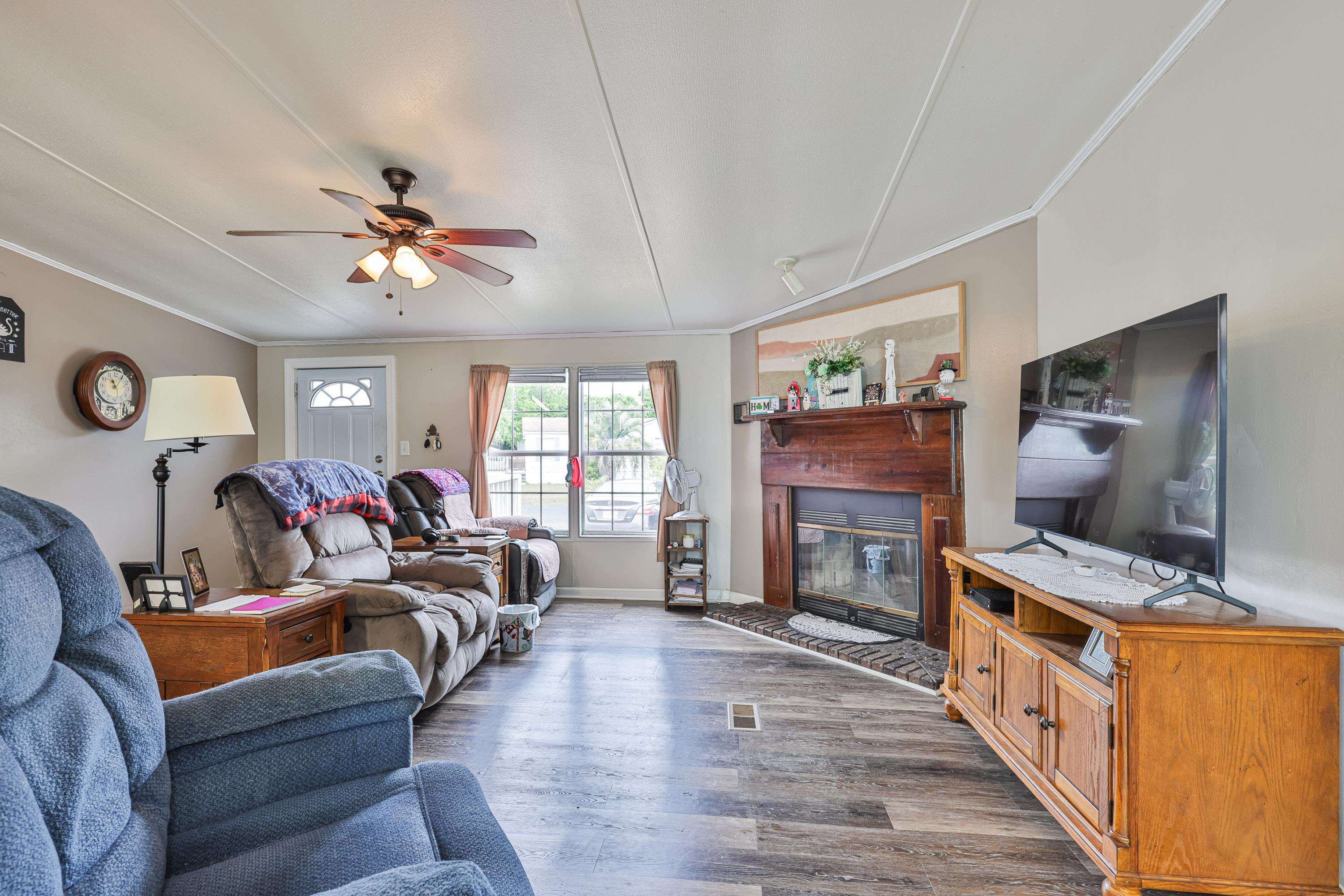 9406 Greenwing Dr. Property Photo 2