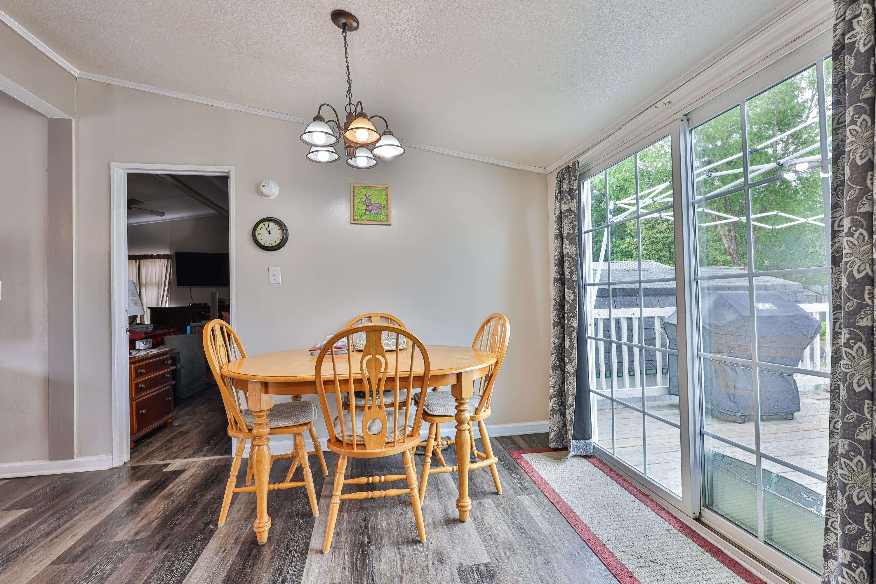 9406 Greenwing Dr. Property Photo 10