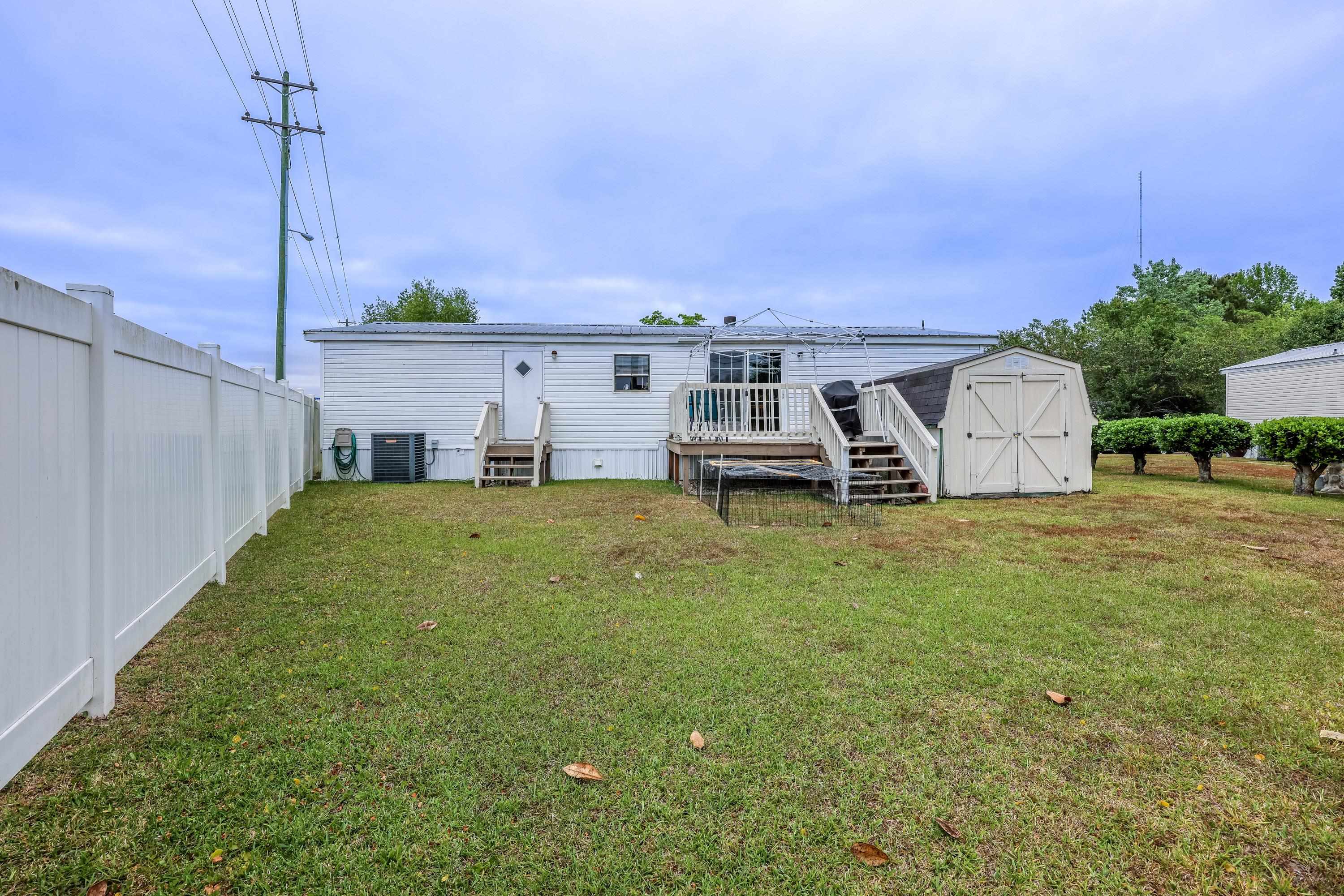 9406 Greenwing Dr. Property Photo 19