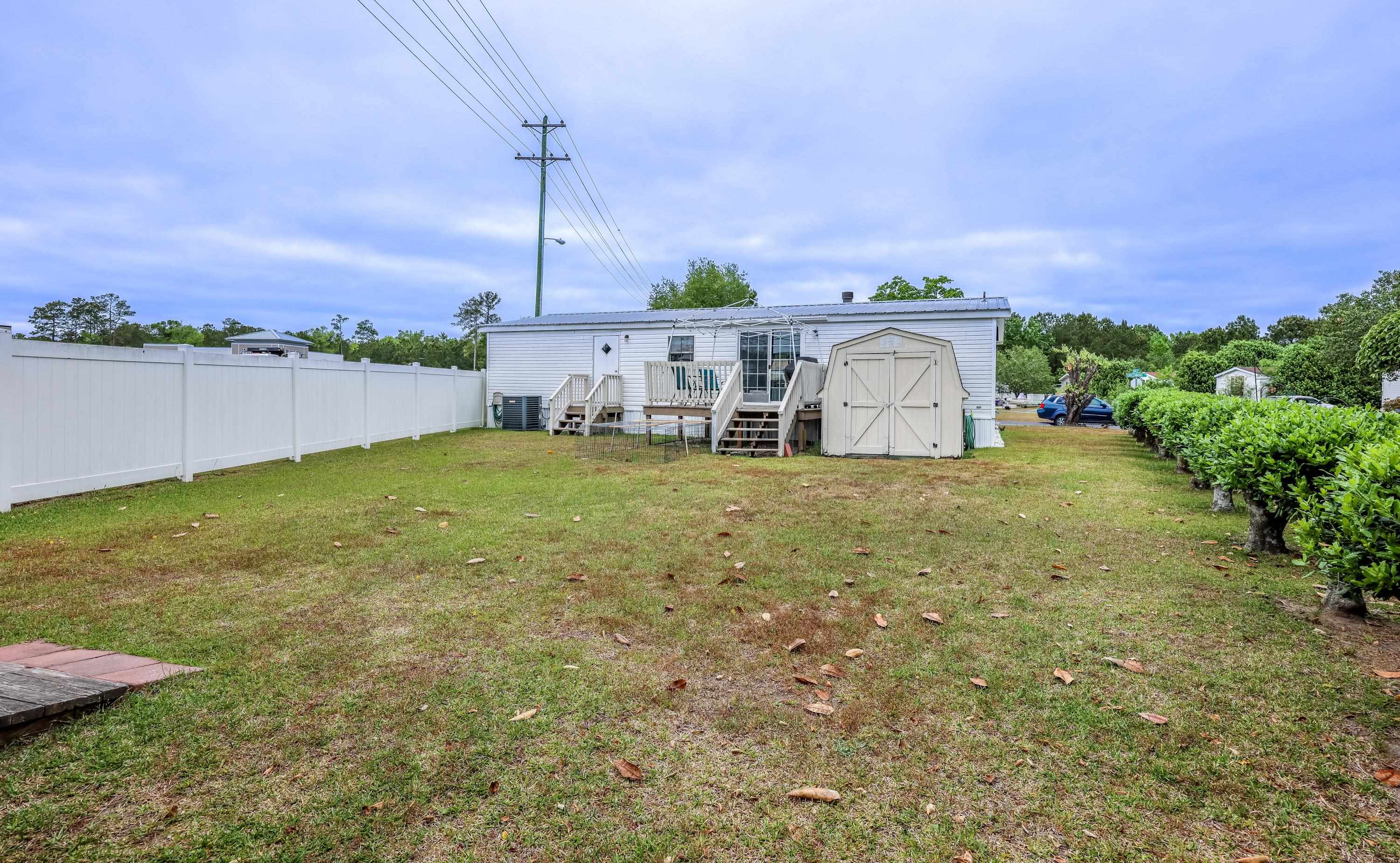 9406 Greenwing Dr. Property Photo 20