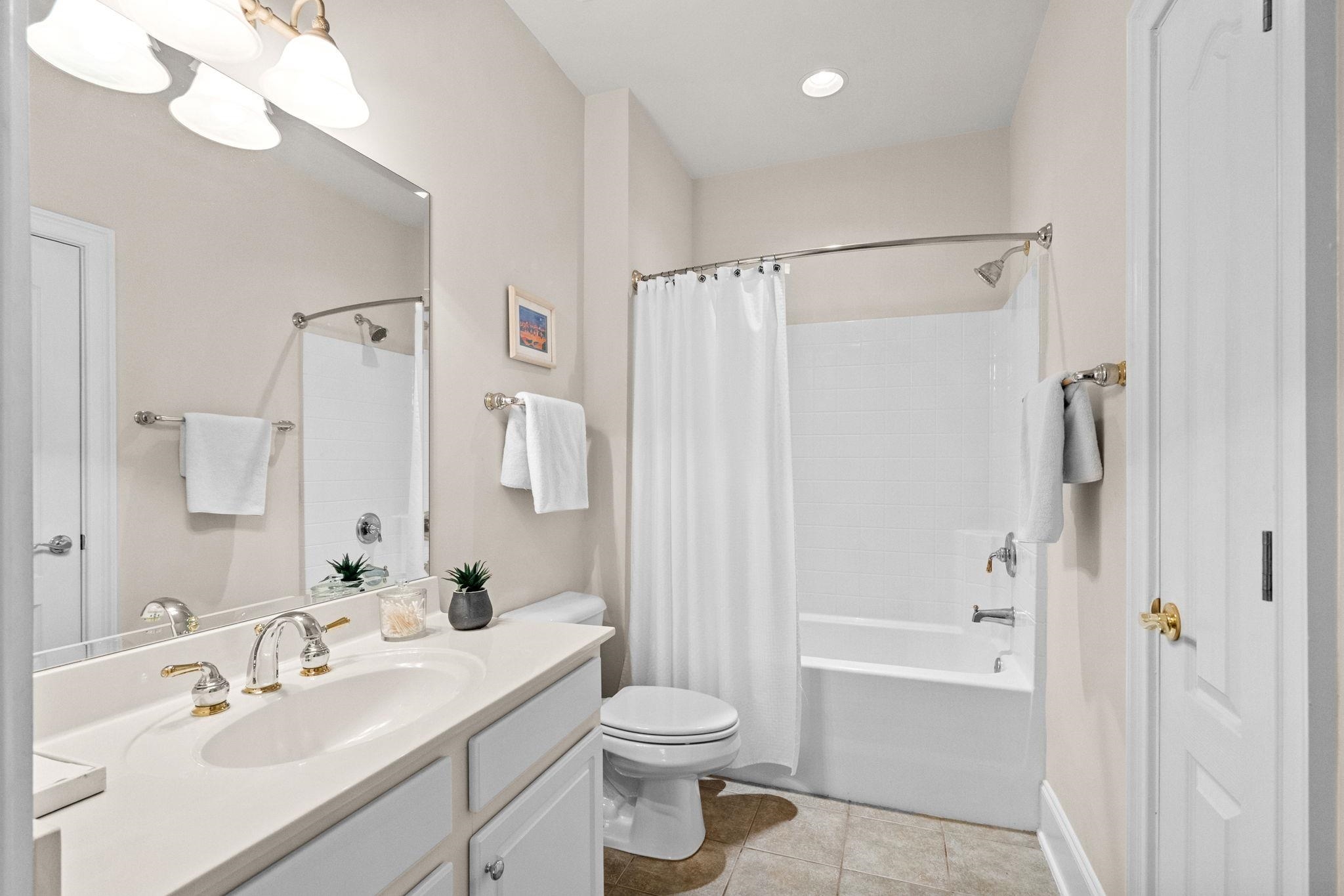 2180 Waterview Dr. Property Photo 32