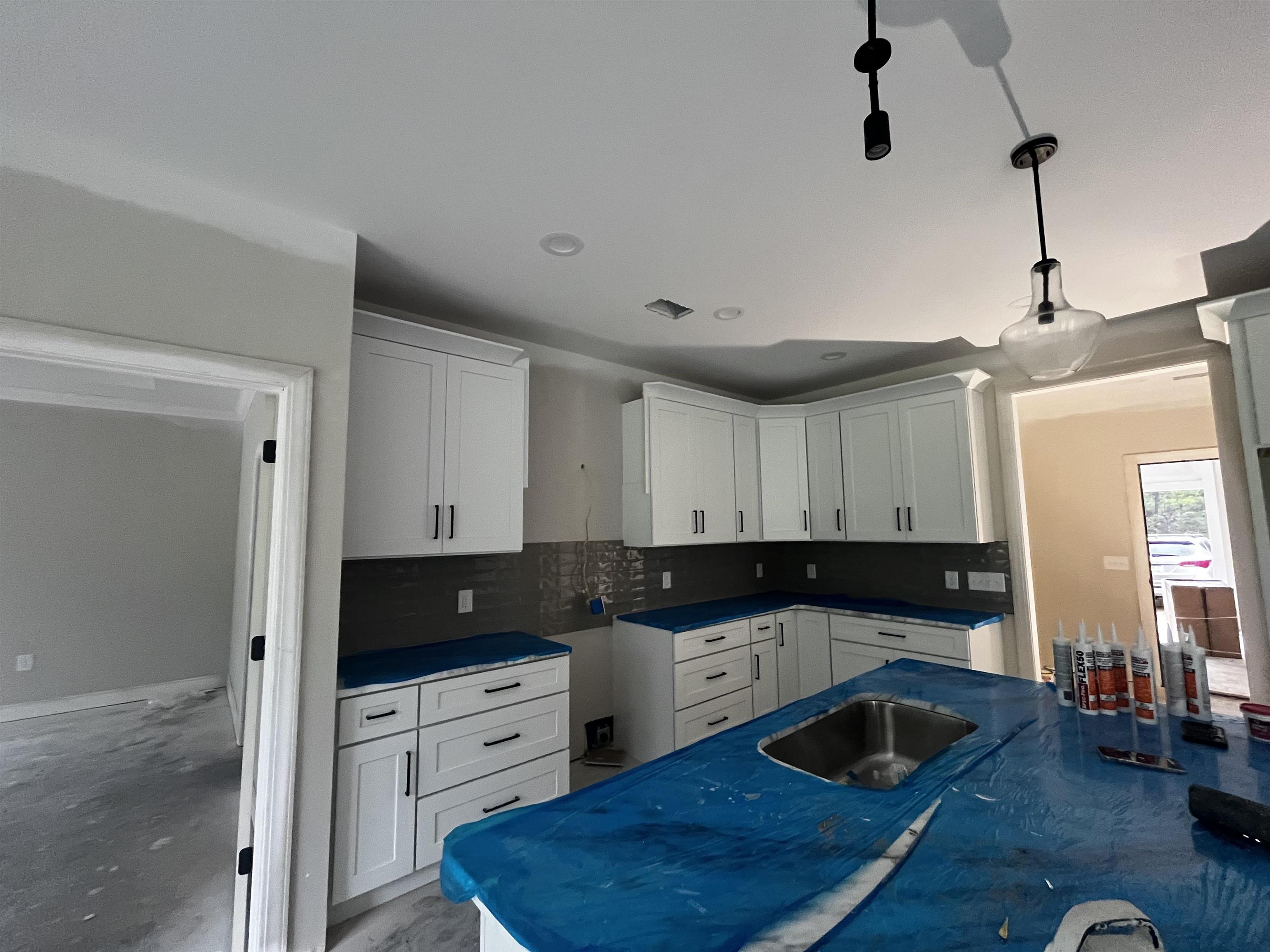 2542 Moores Mill Rd. Property Photo 6