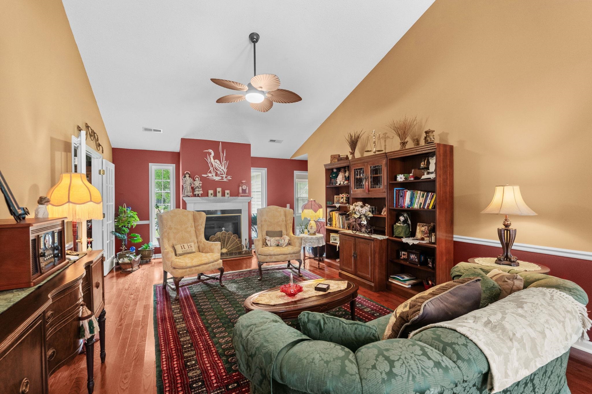 420 Westham Dr. Property Photo 17