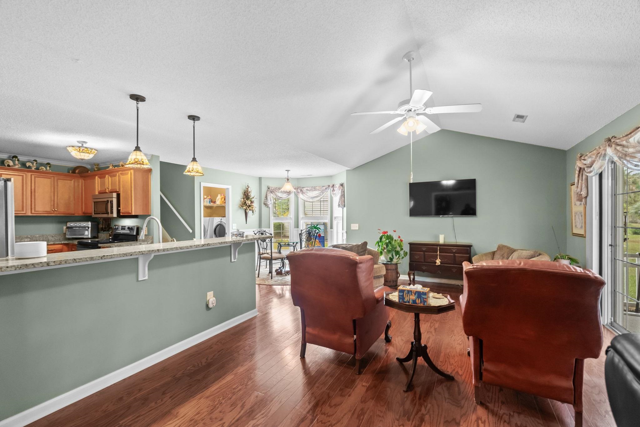 420 Westham Dr. Property Photo 21