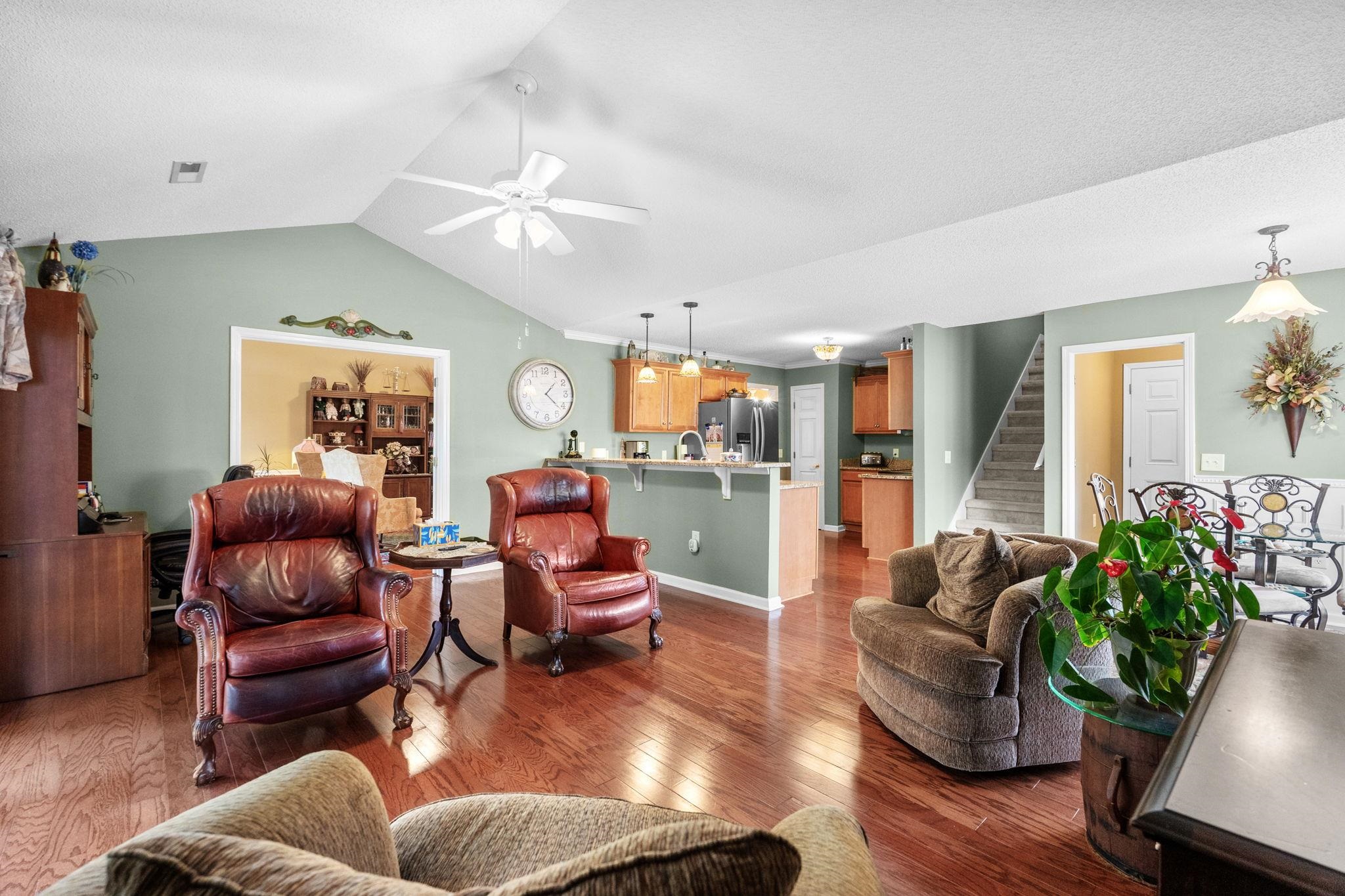 420 Westham Dr. Property Photo 24