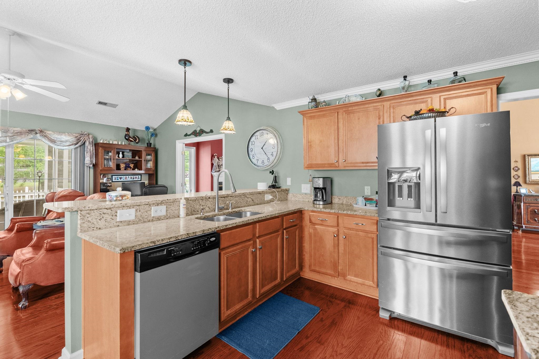 420 Westham Dr. Property Photo 27
