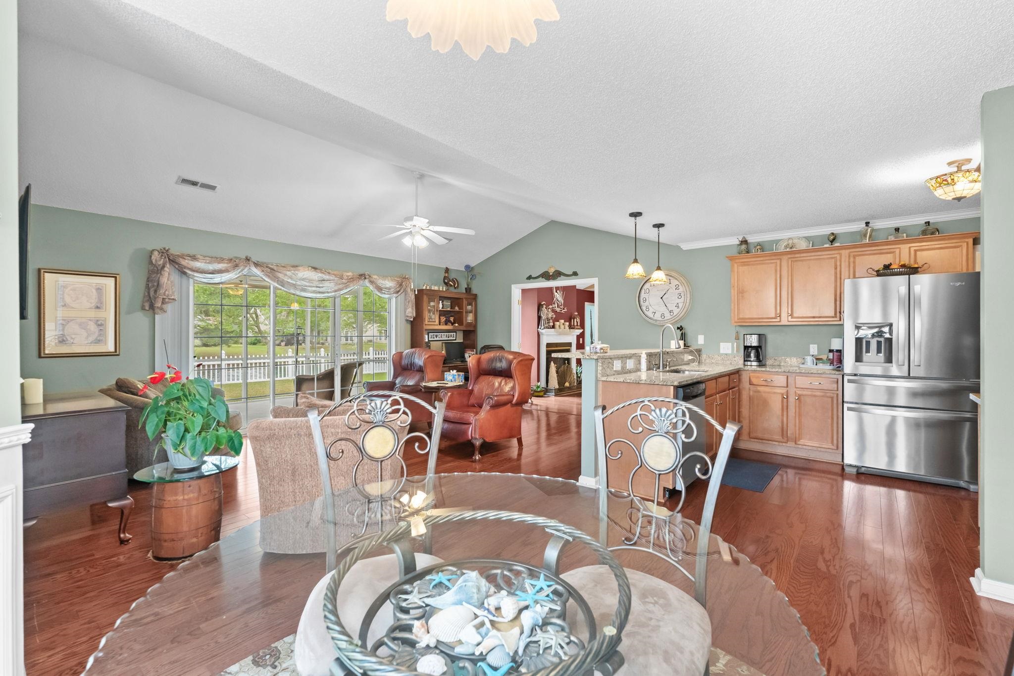 420 Westham Dr. Property Photo 33