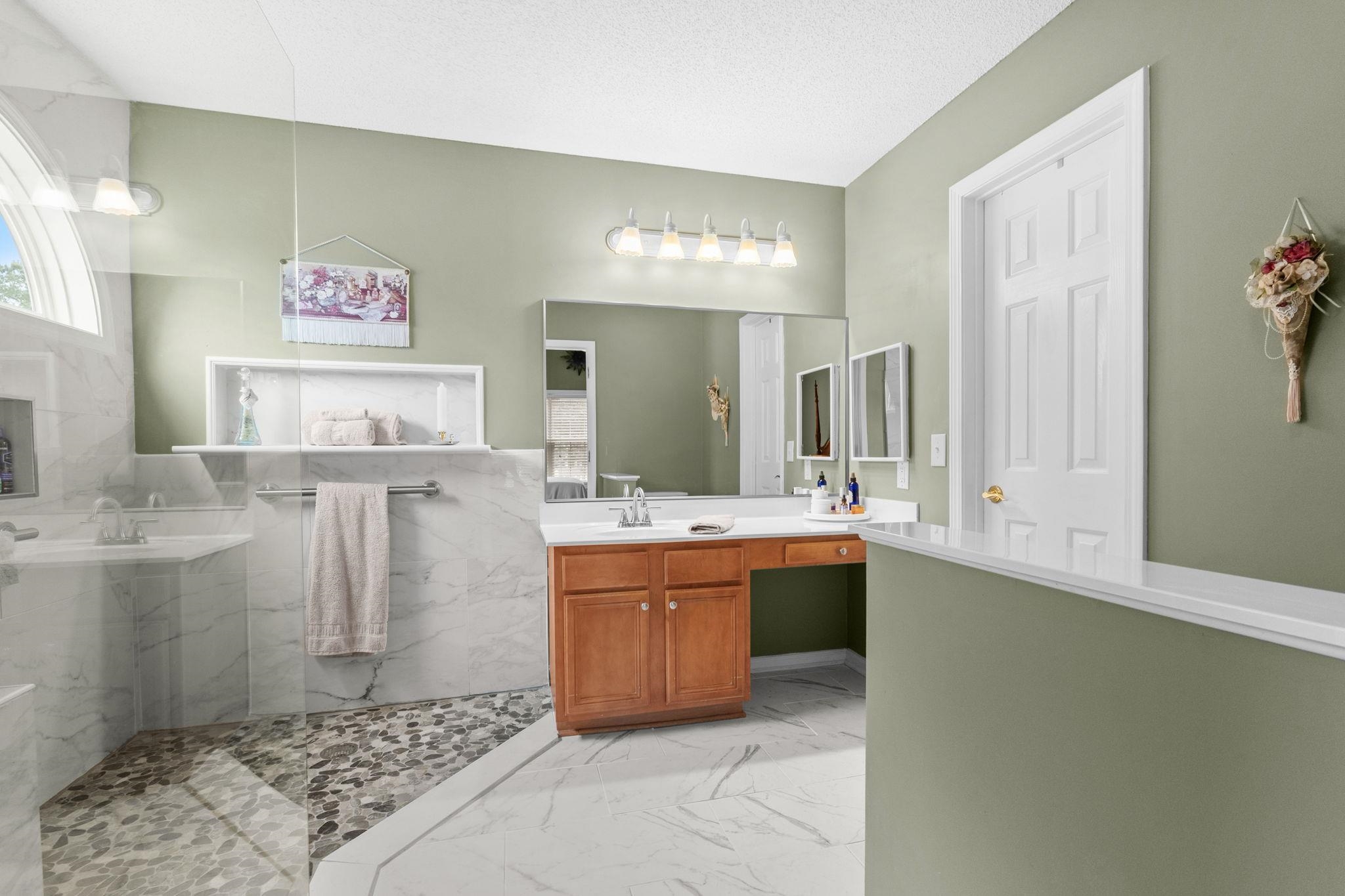 420 Westham Dr. Property Photo 47
