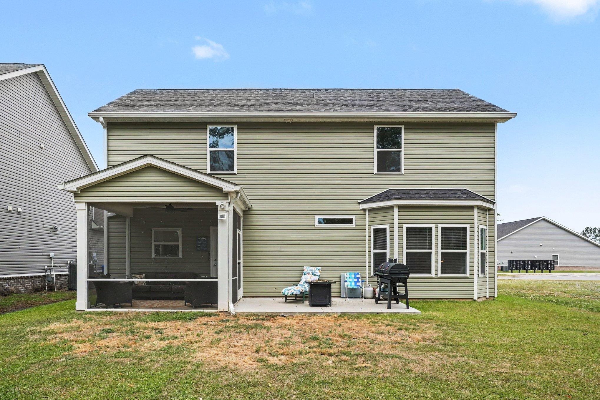 2449 Campton Loop Property Photo 35