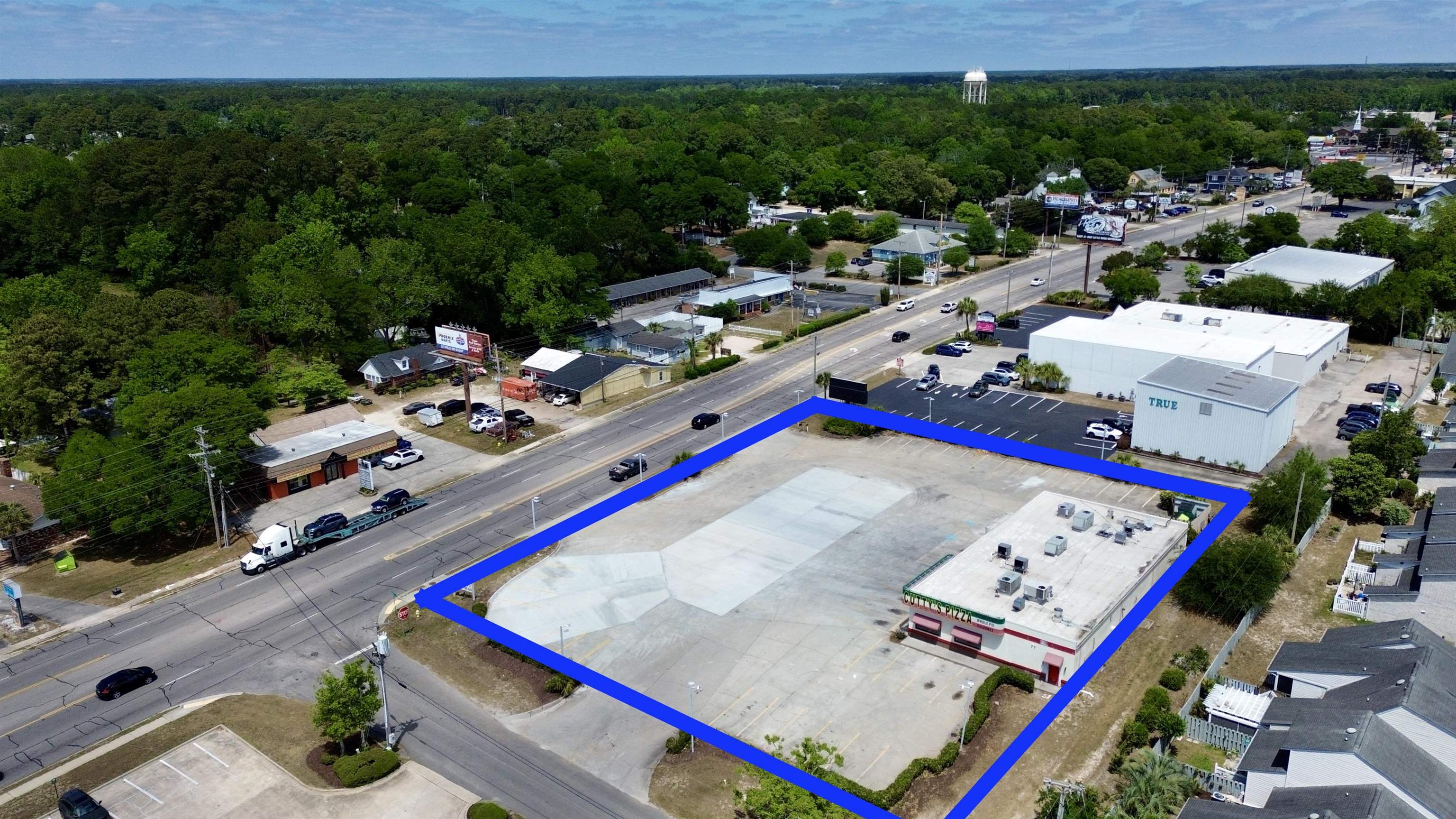 1444 Highway 17 Property Photo 3
