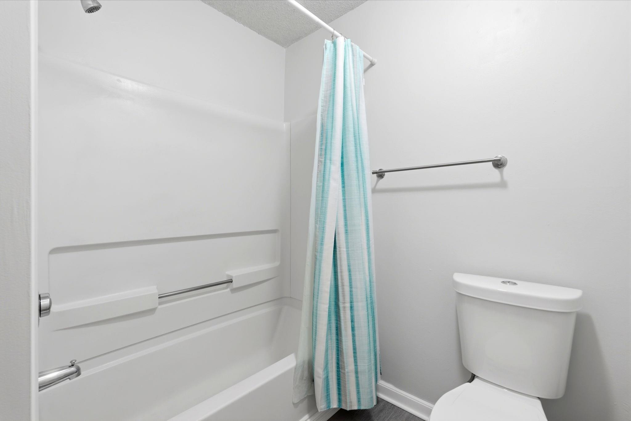 4243 Villas Dr. Property Photo 22