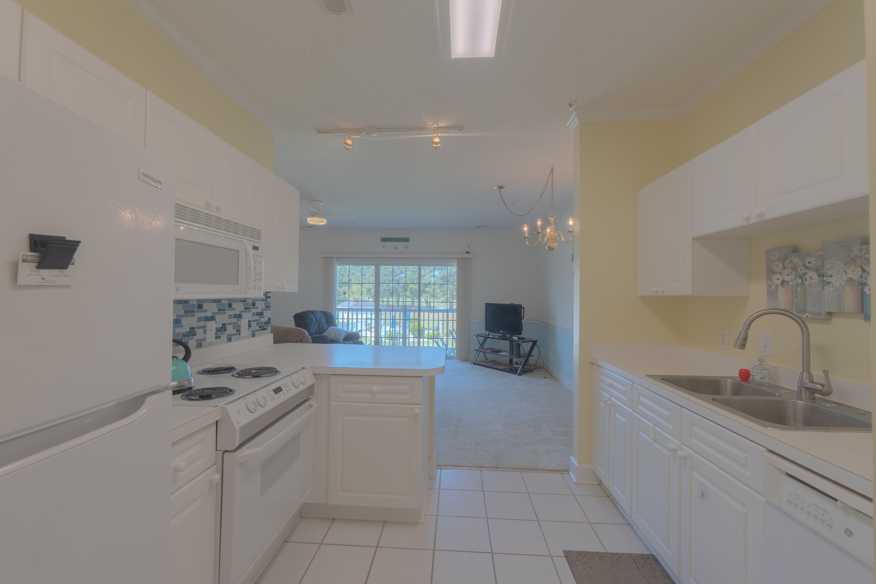 4879 Dahlia Ct. Property Photo 7