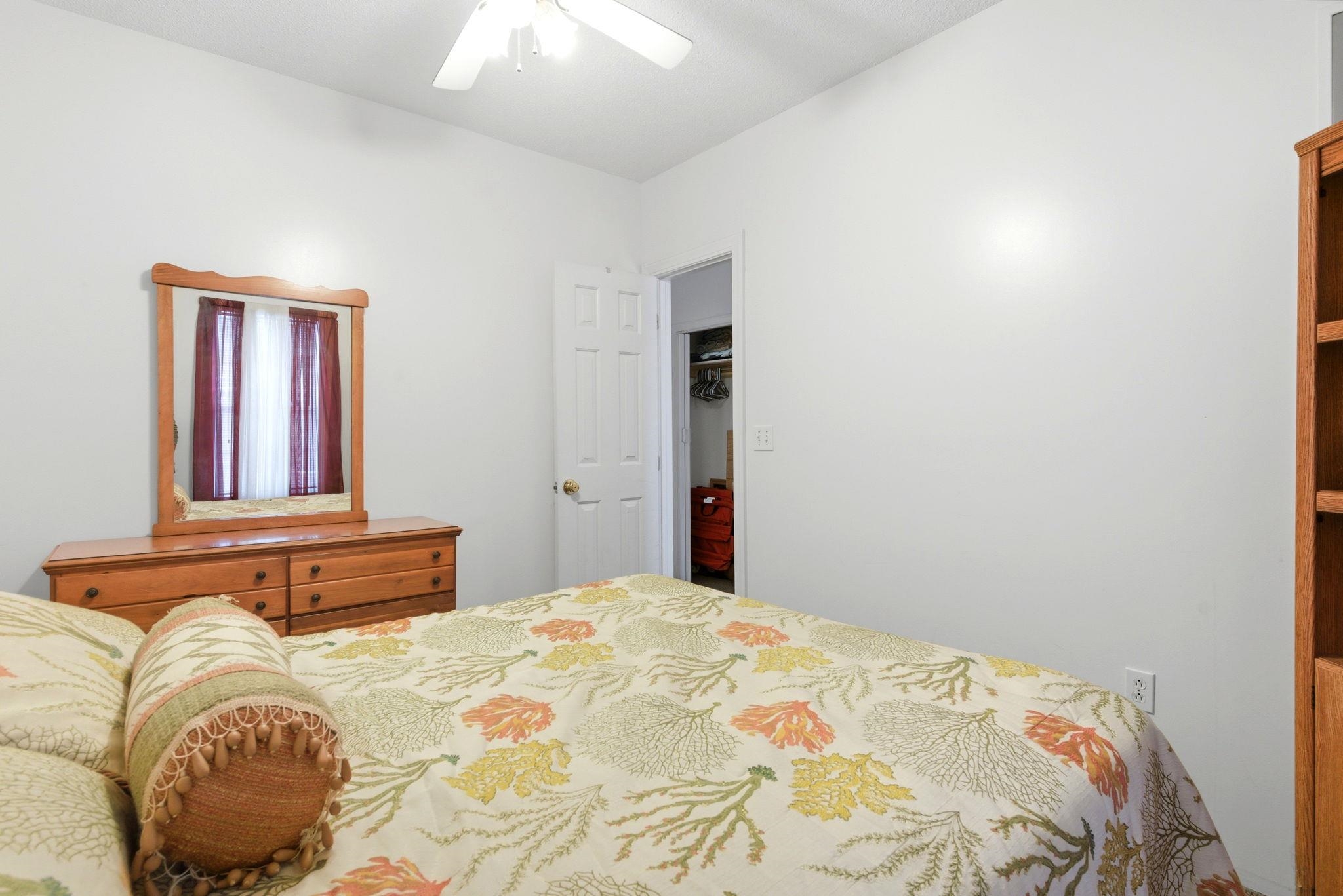 6001 - 5238 S Kings Hwy. Property Photo 11
