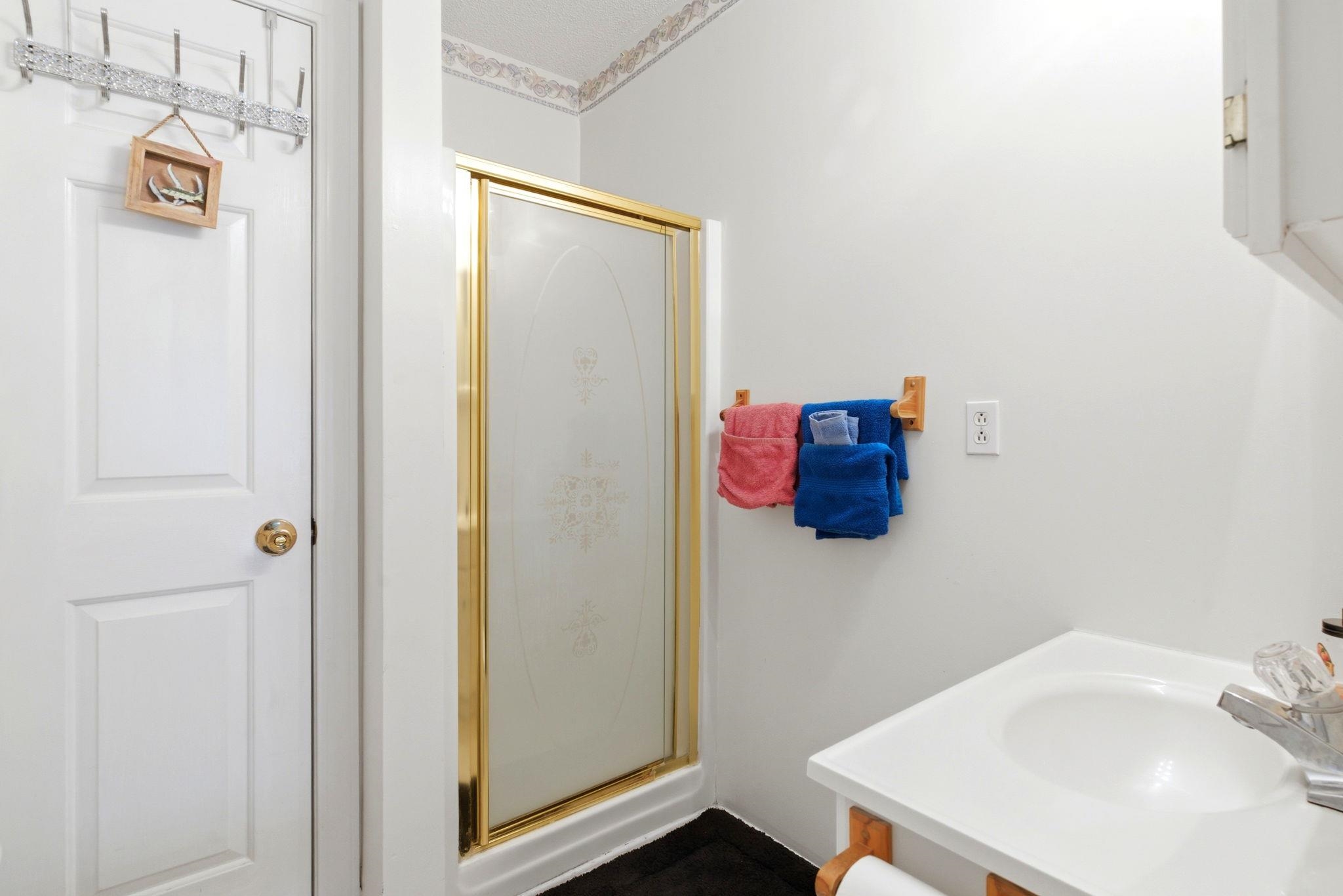 6001 - 5238 S Kings Hwy. Property Photo 14