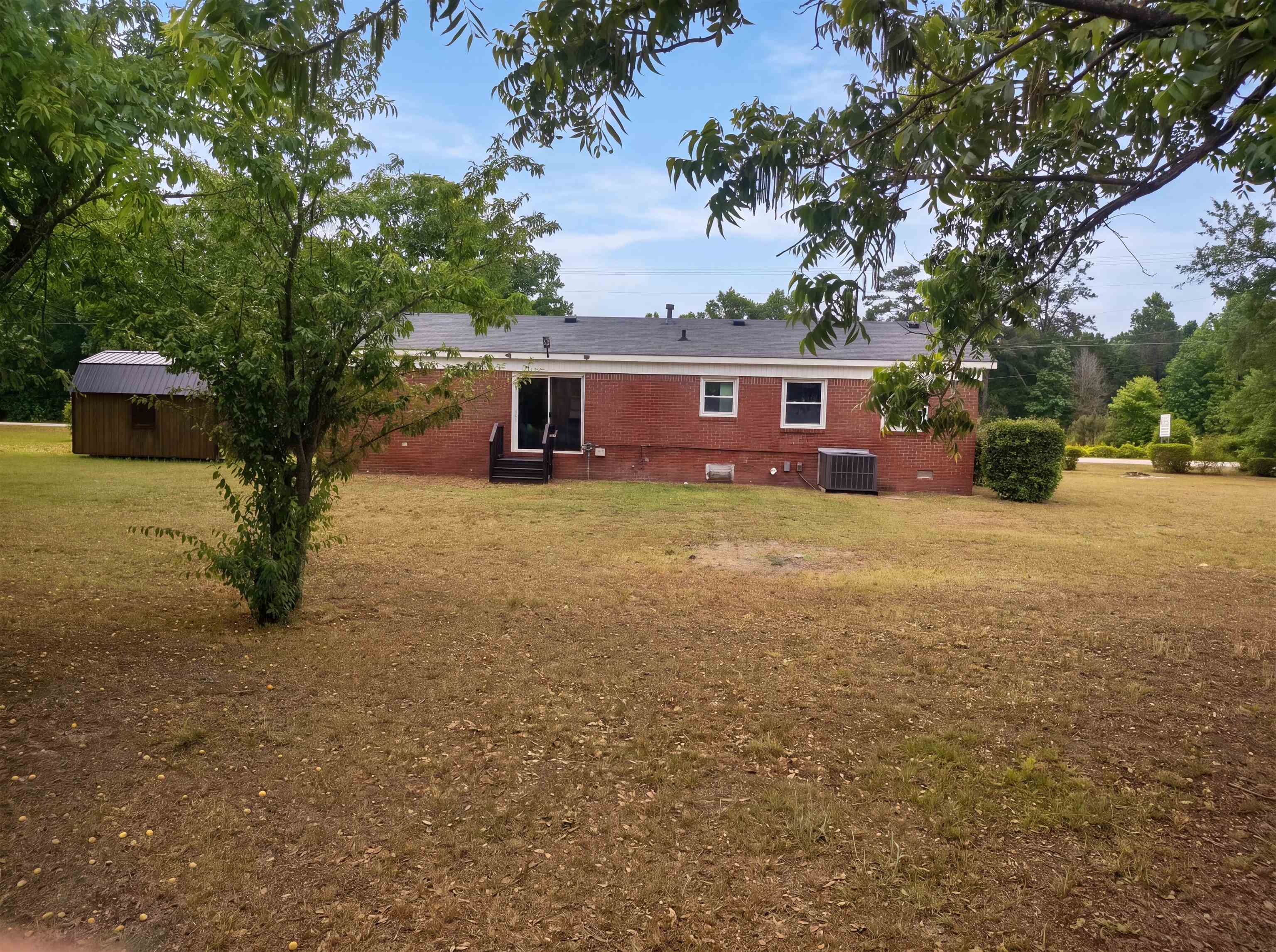 2065 Cannon Bridge Rd. Property Photo 5