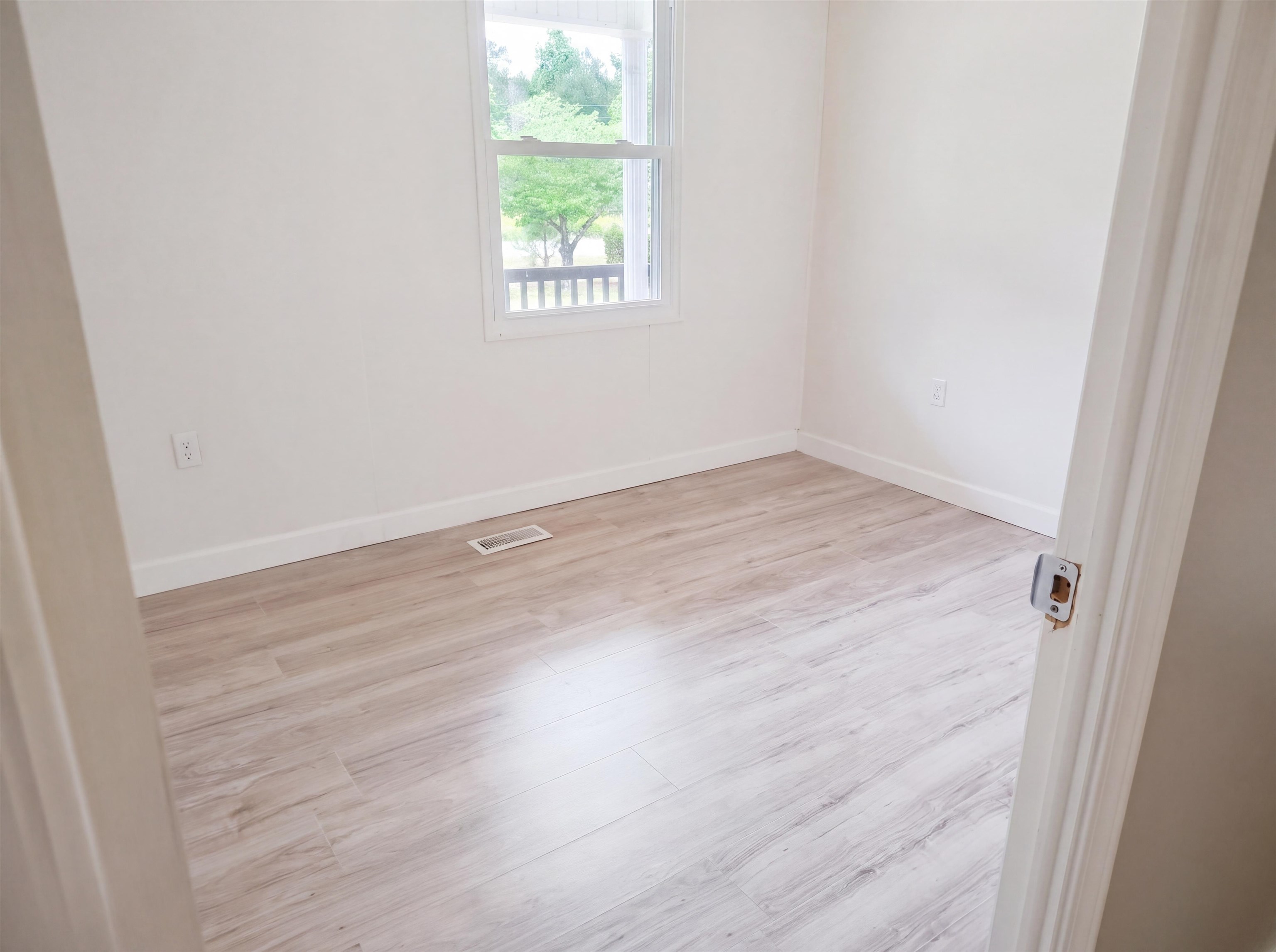 2065 Cannon Bridge Rd. Property Photo 11
