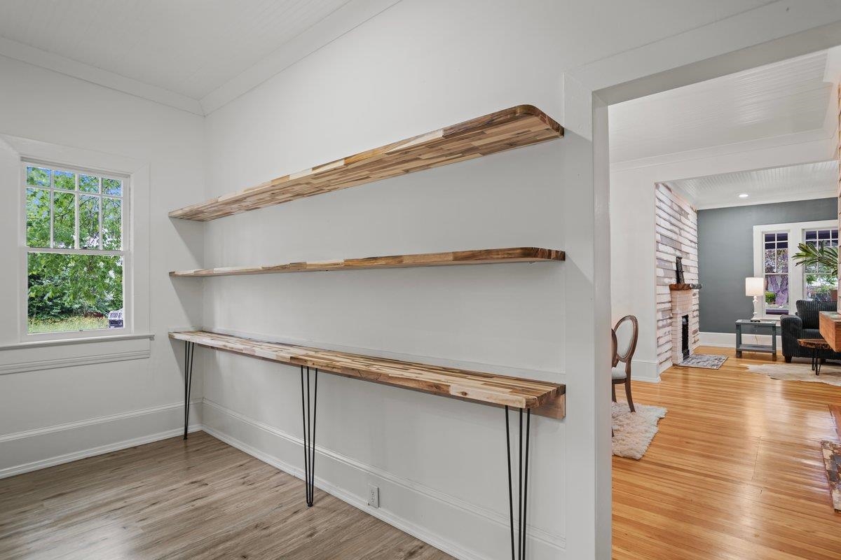 321 N Park St. Property Photo 7