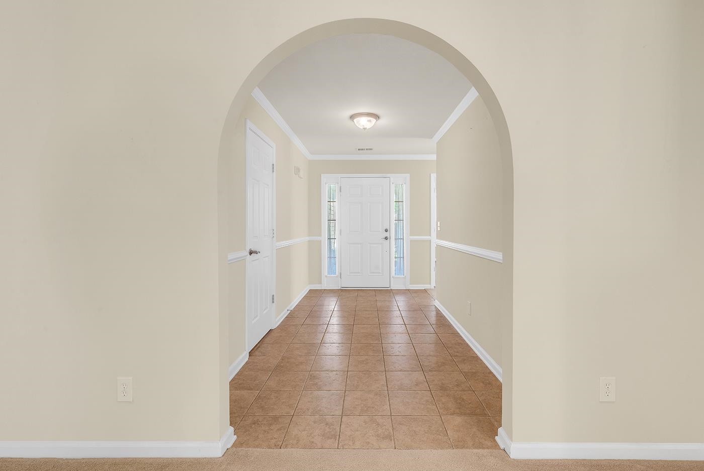 891 Helms Way Property Photo 12