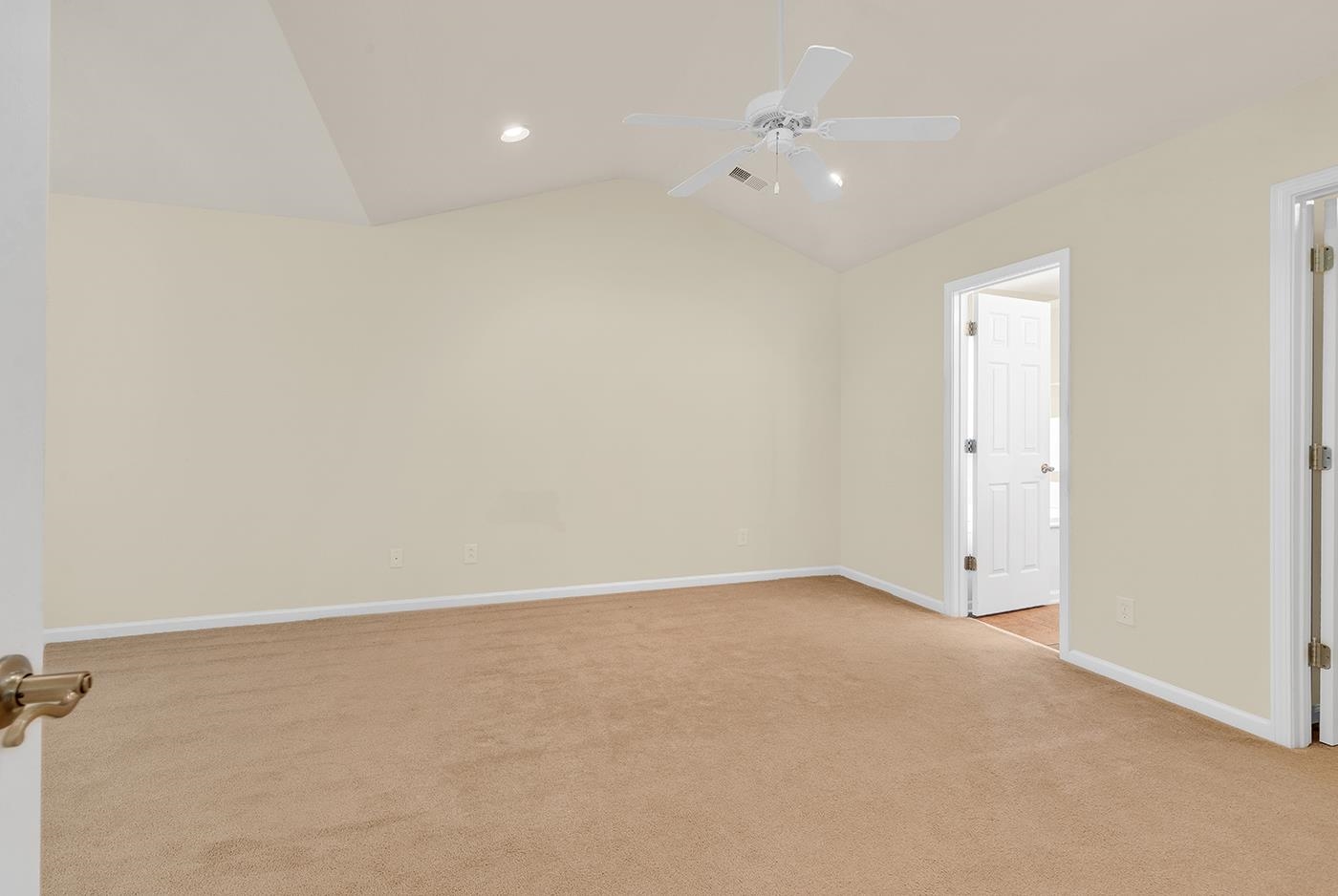 891 Helms Way Property Photo 20