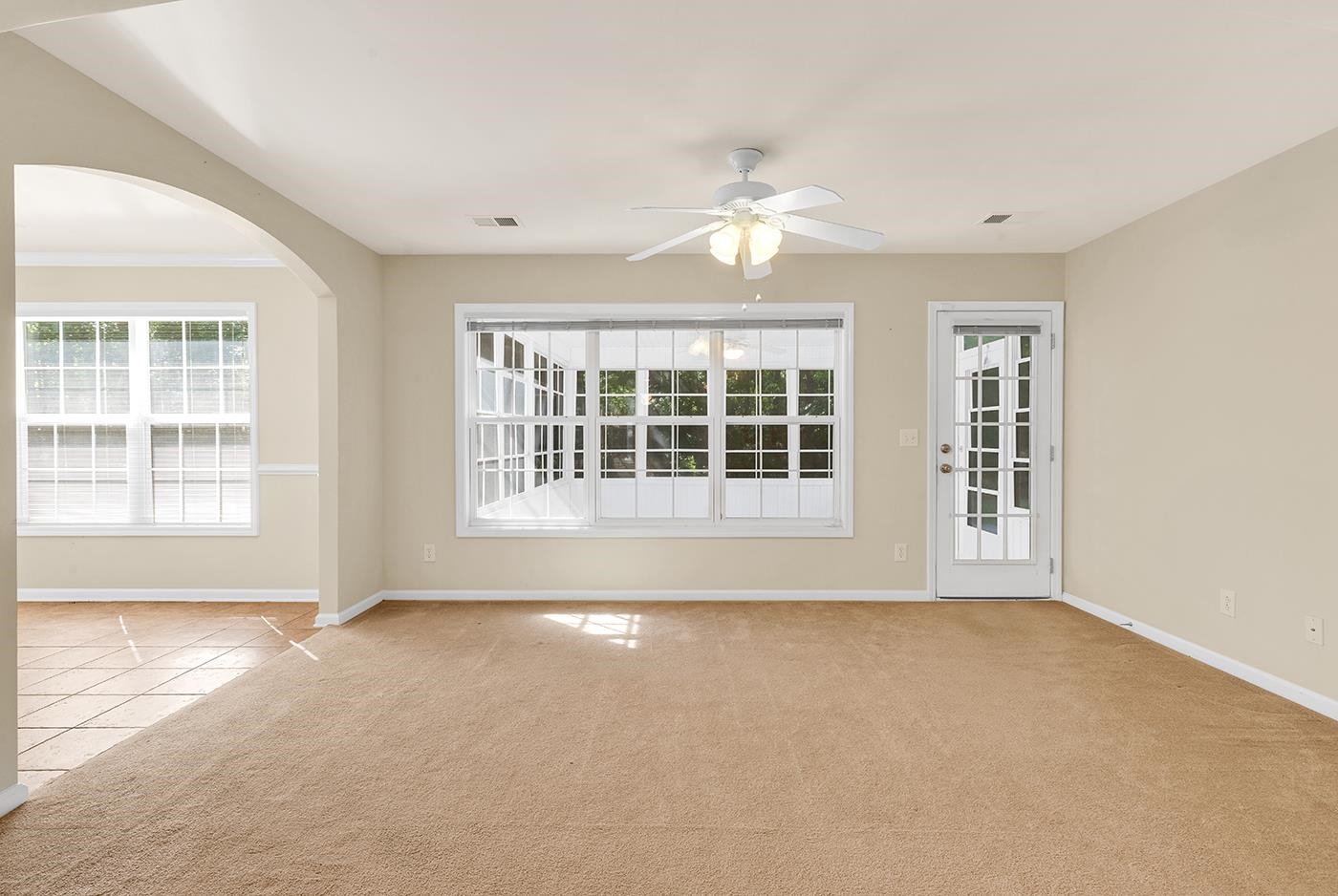 891 Helms Way Property Photo 39