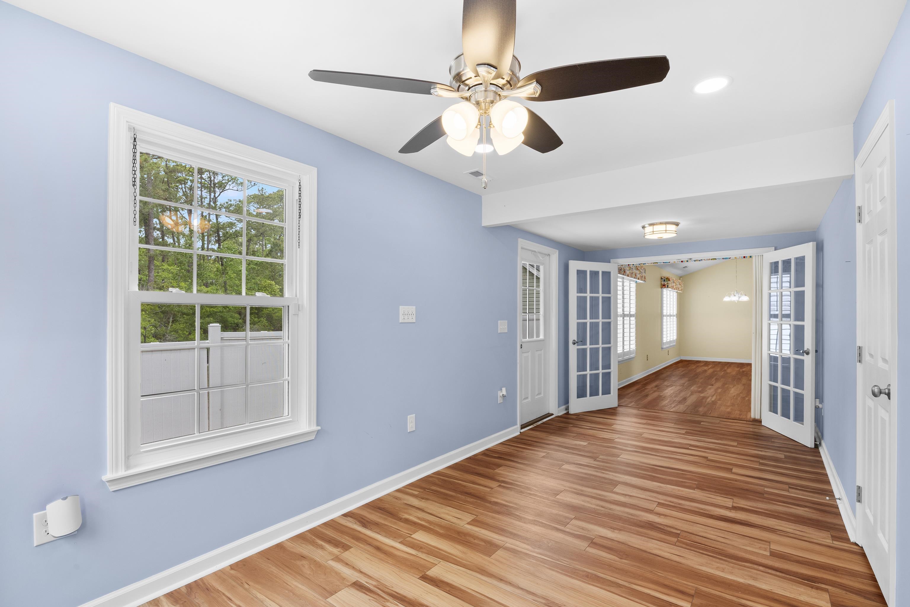 1537 Gulfstream Ct. Property Photo 16