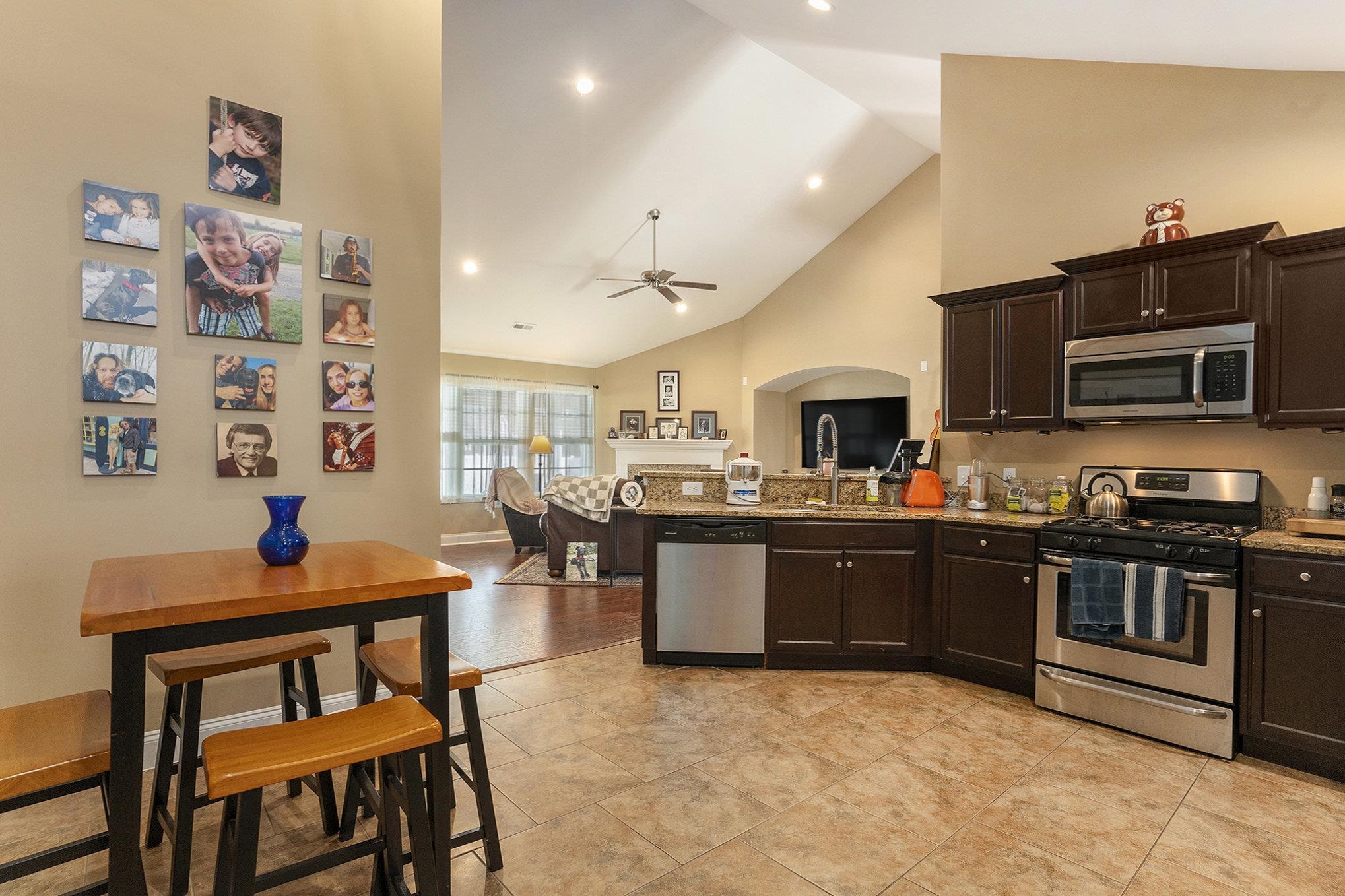 500 Cloverfield Ln. Property Photo 13