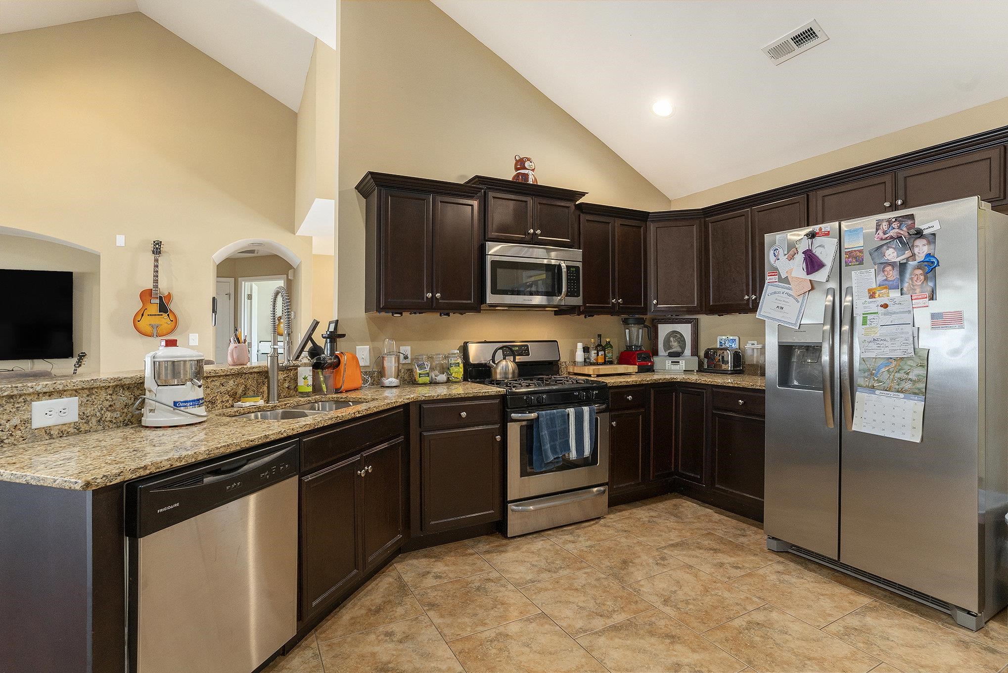 500 Cloverfield Ln. Property Photo 14