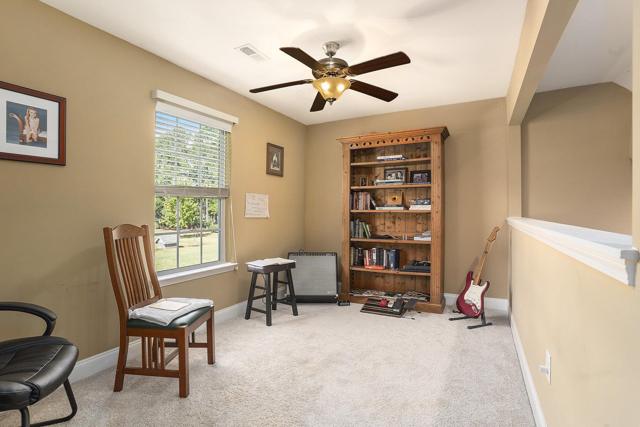 500 Cloverfield Ln. Property Photo 27