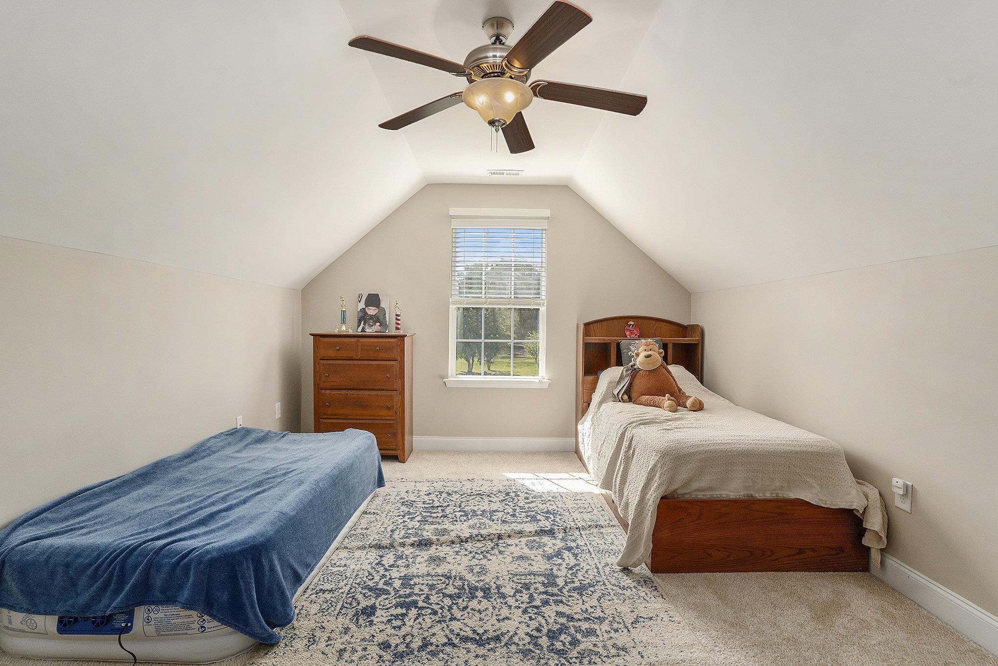 500 Cloverfield Ln. Property Photo 29