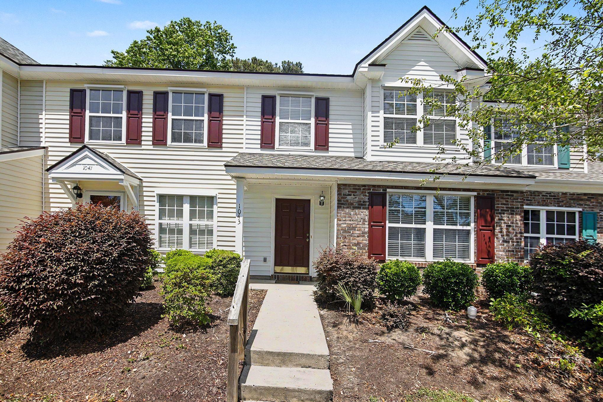 1043 Penny Ln. Property Photo 3