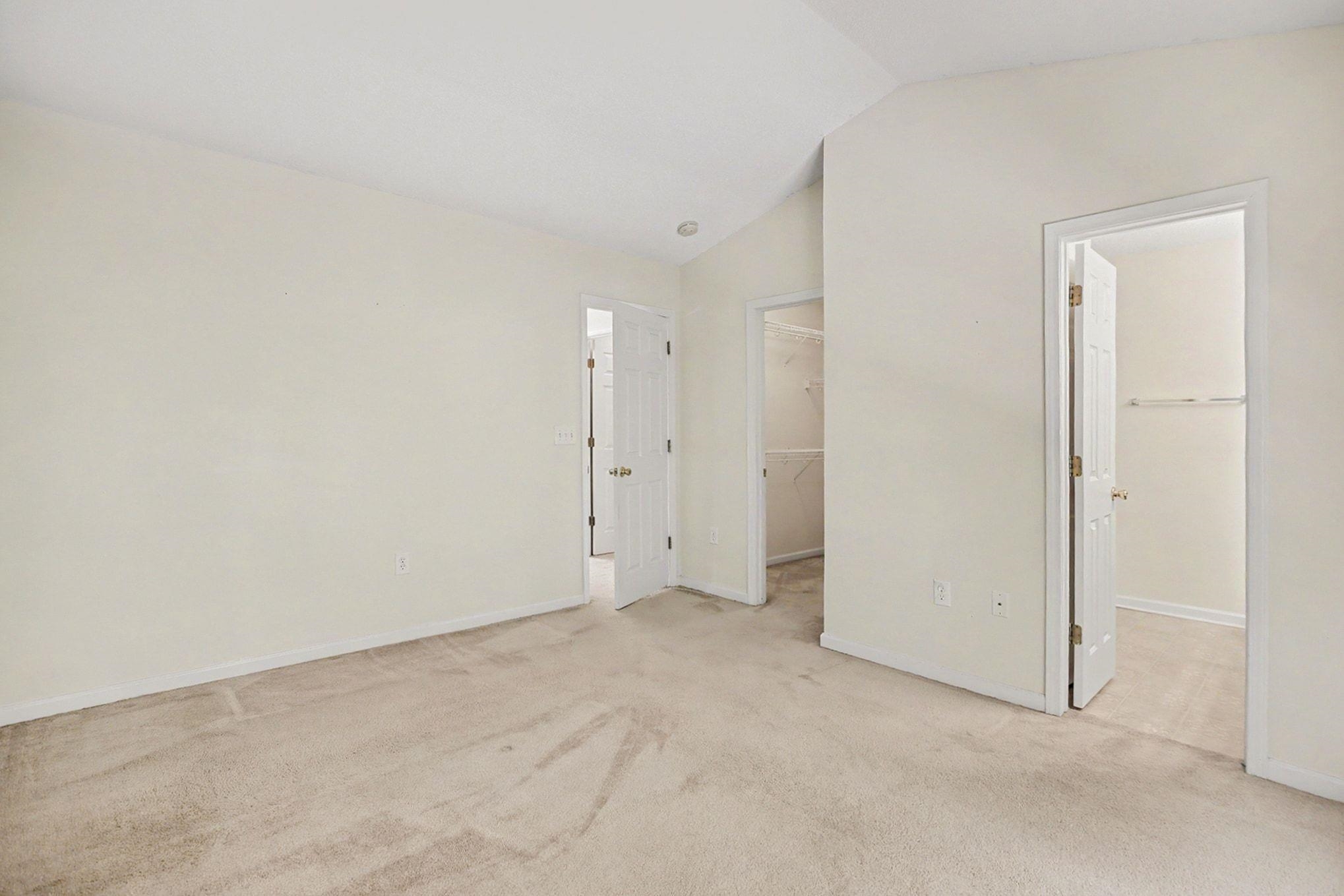1043 Penny Ln. Property Photo 26