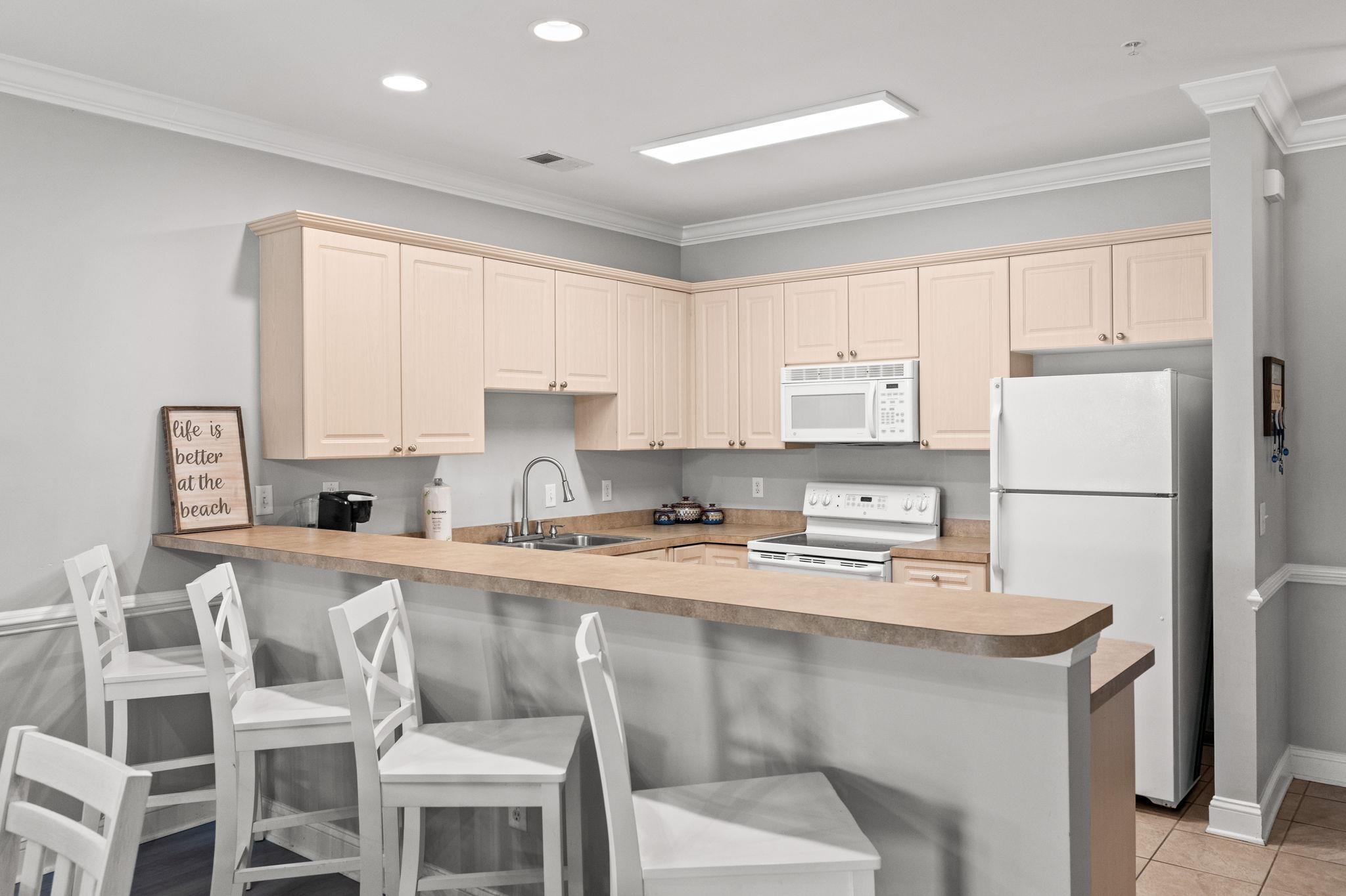 4861 Luster Leaf Circle Property Photo 14
