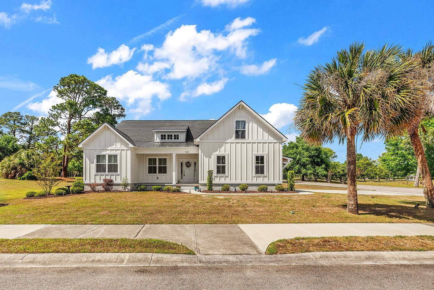 845 Commanders Island Rd. Property Photo 1