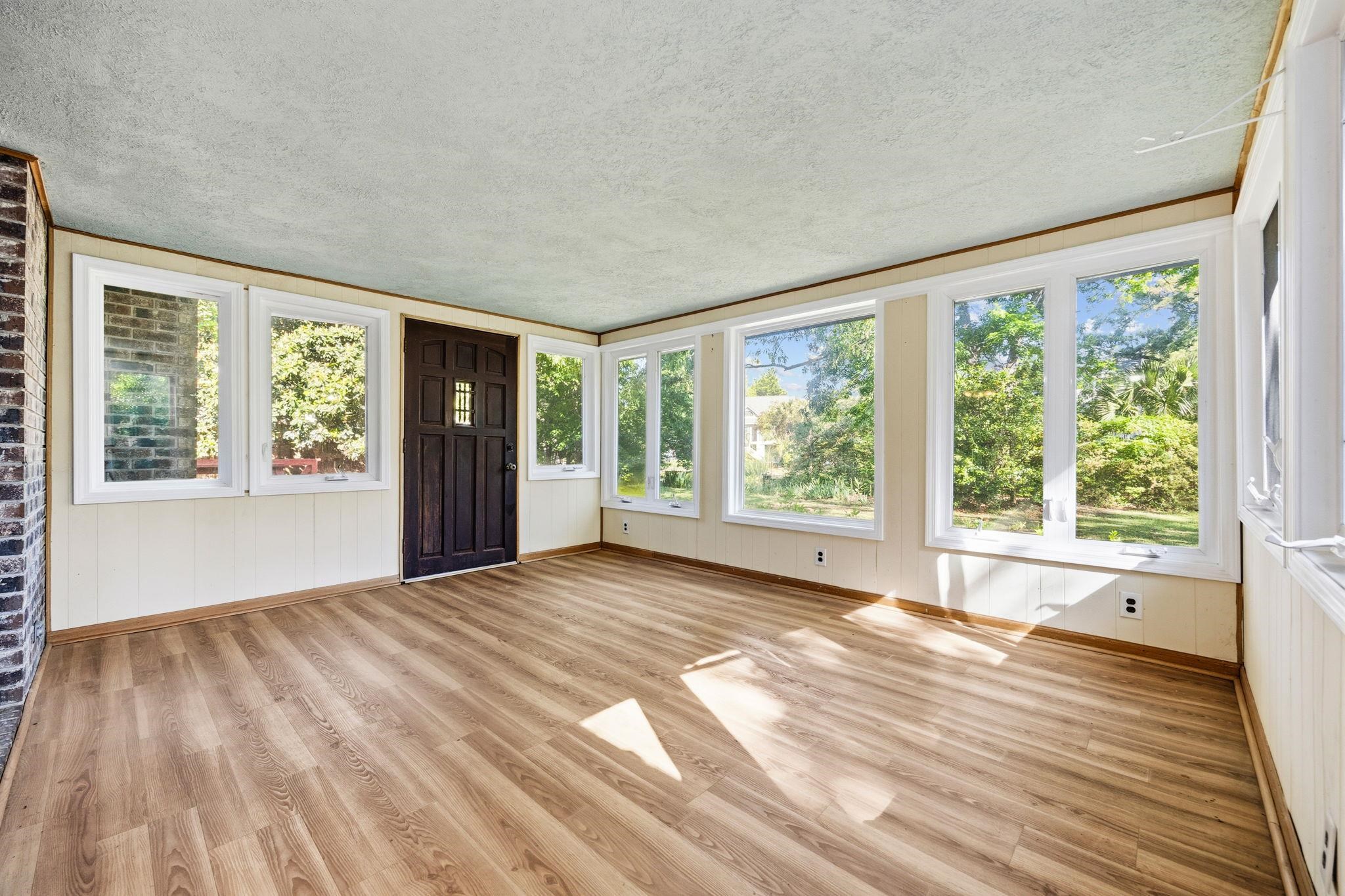 4904 Yaupon Dr. Property Photo 6