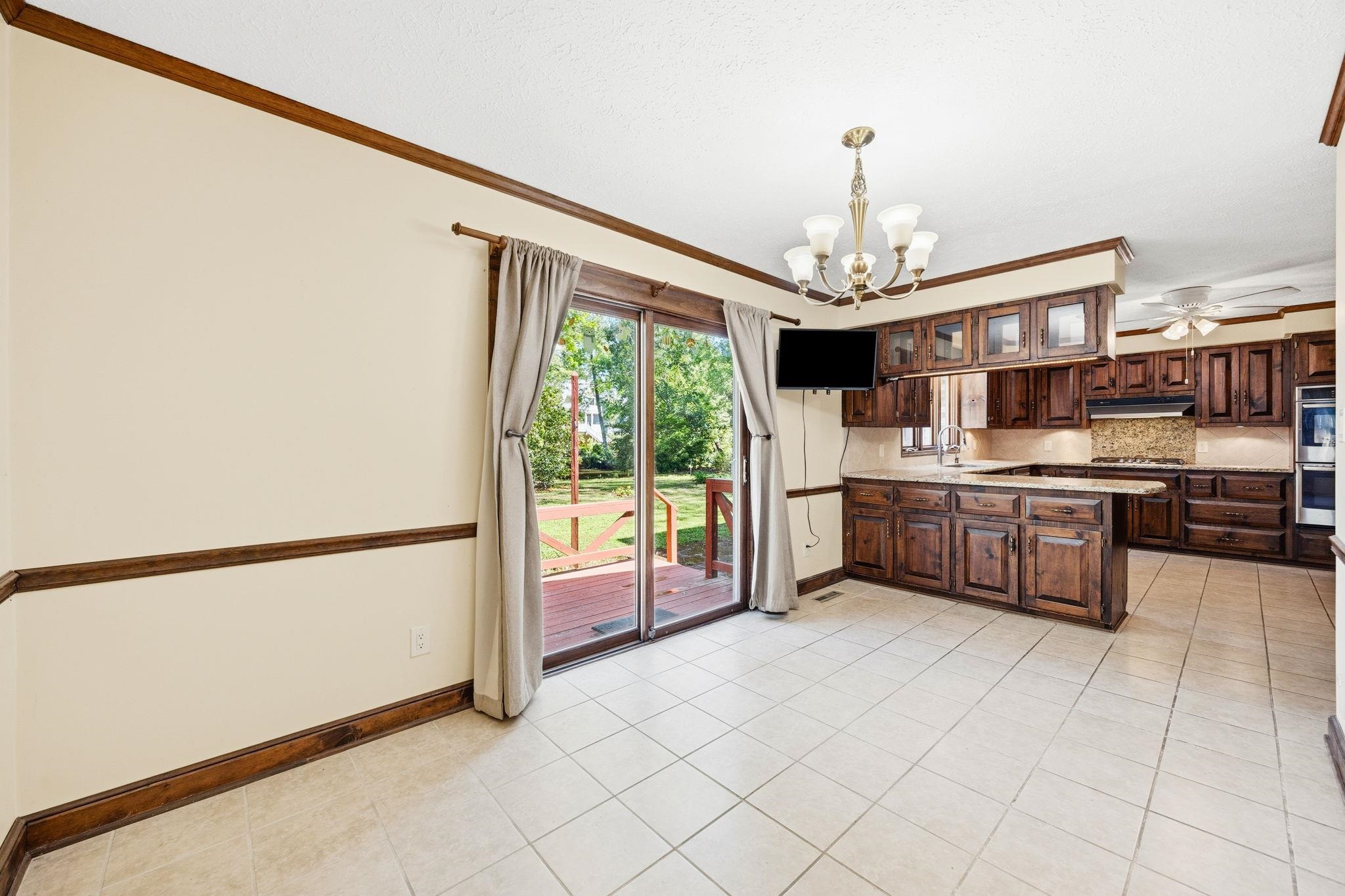 4904 Yaupon Dr. Property Photo 12