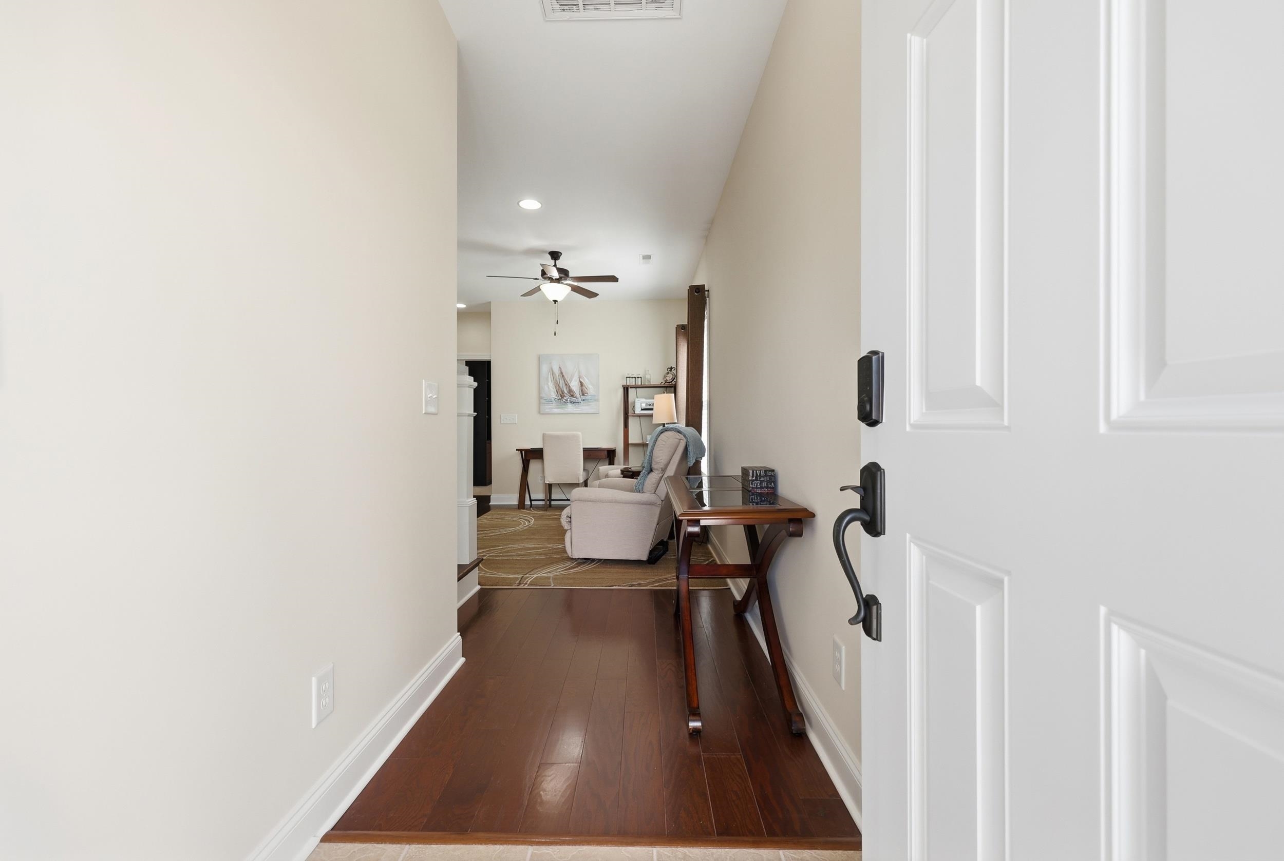 1408 Cottage Cove Circle Property Photo 5
