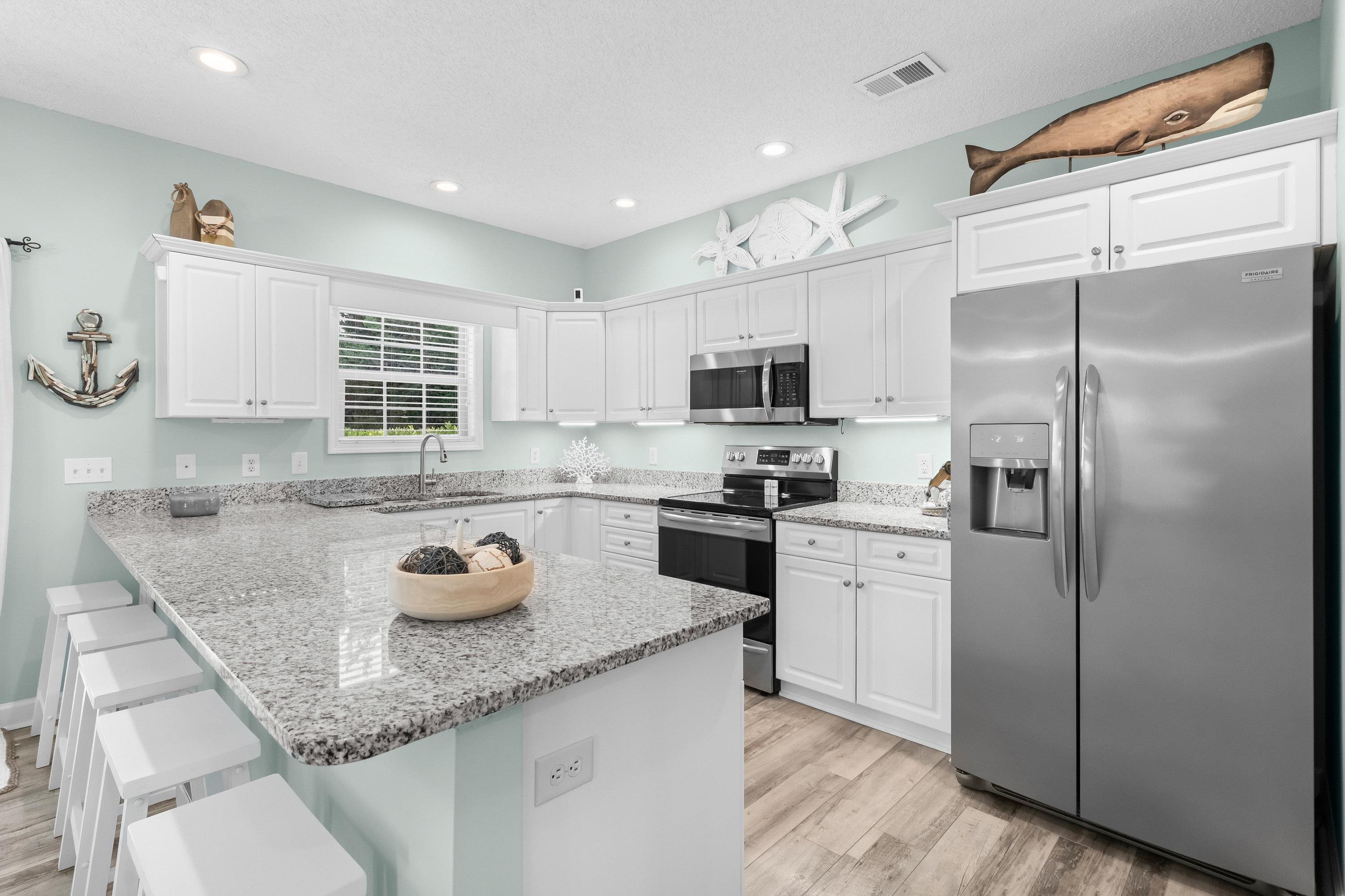 1545 Spinnaker Dr. Property Photo 17