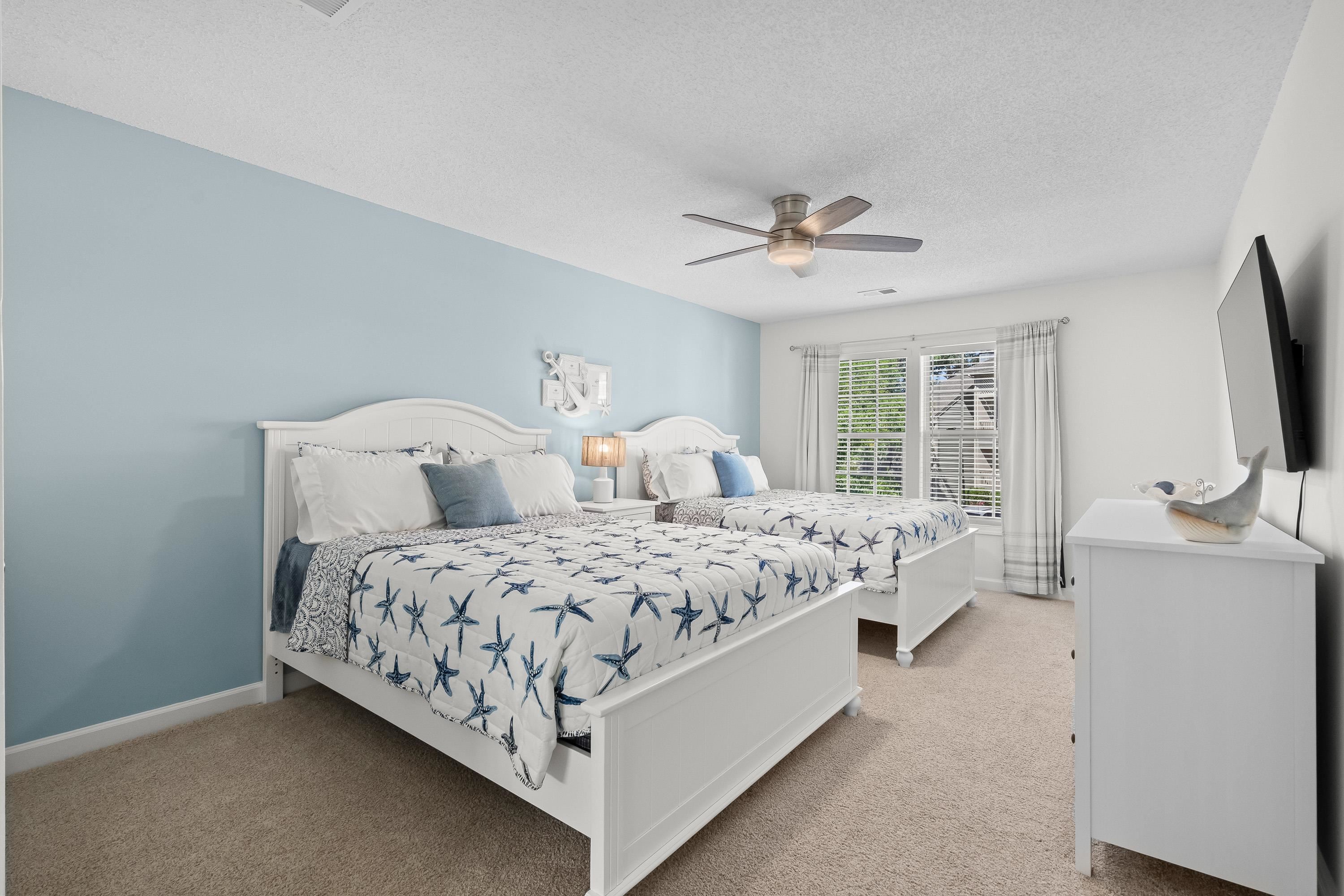 1545 Spinnaker Dr. Property Photo 28
