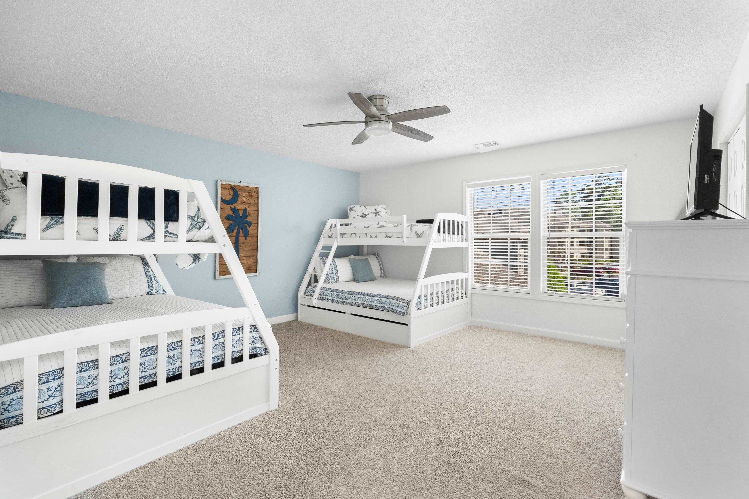 1545 Spinnaker Dr. Property Photo 31