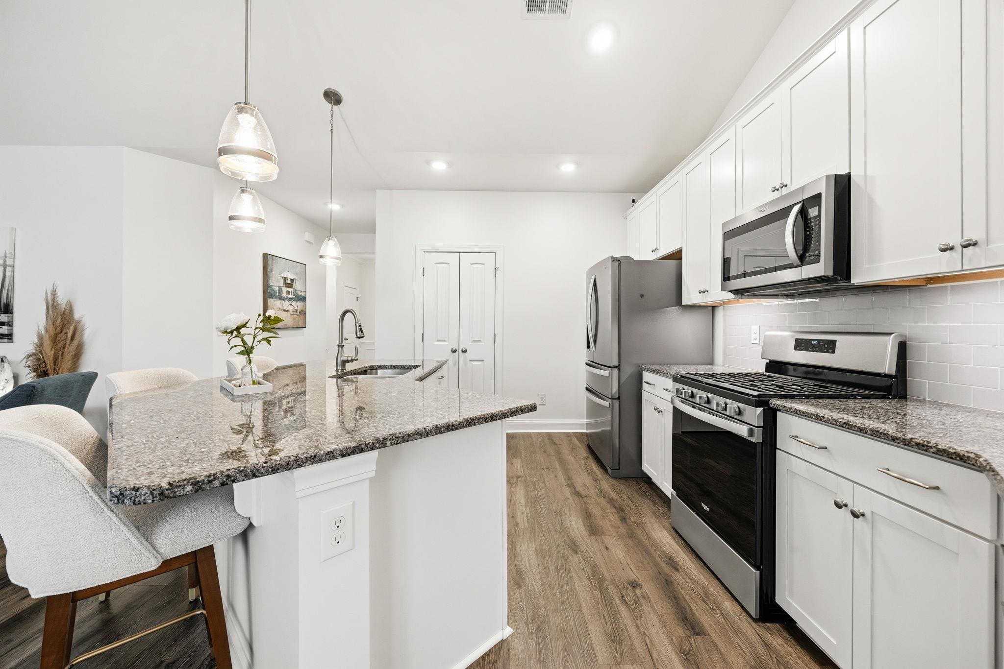 1822 Parish Way Property Photo 9