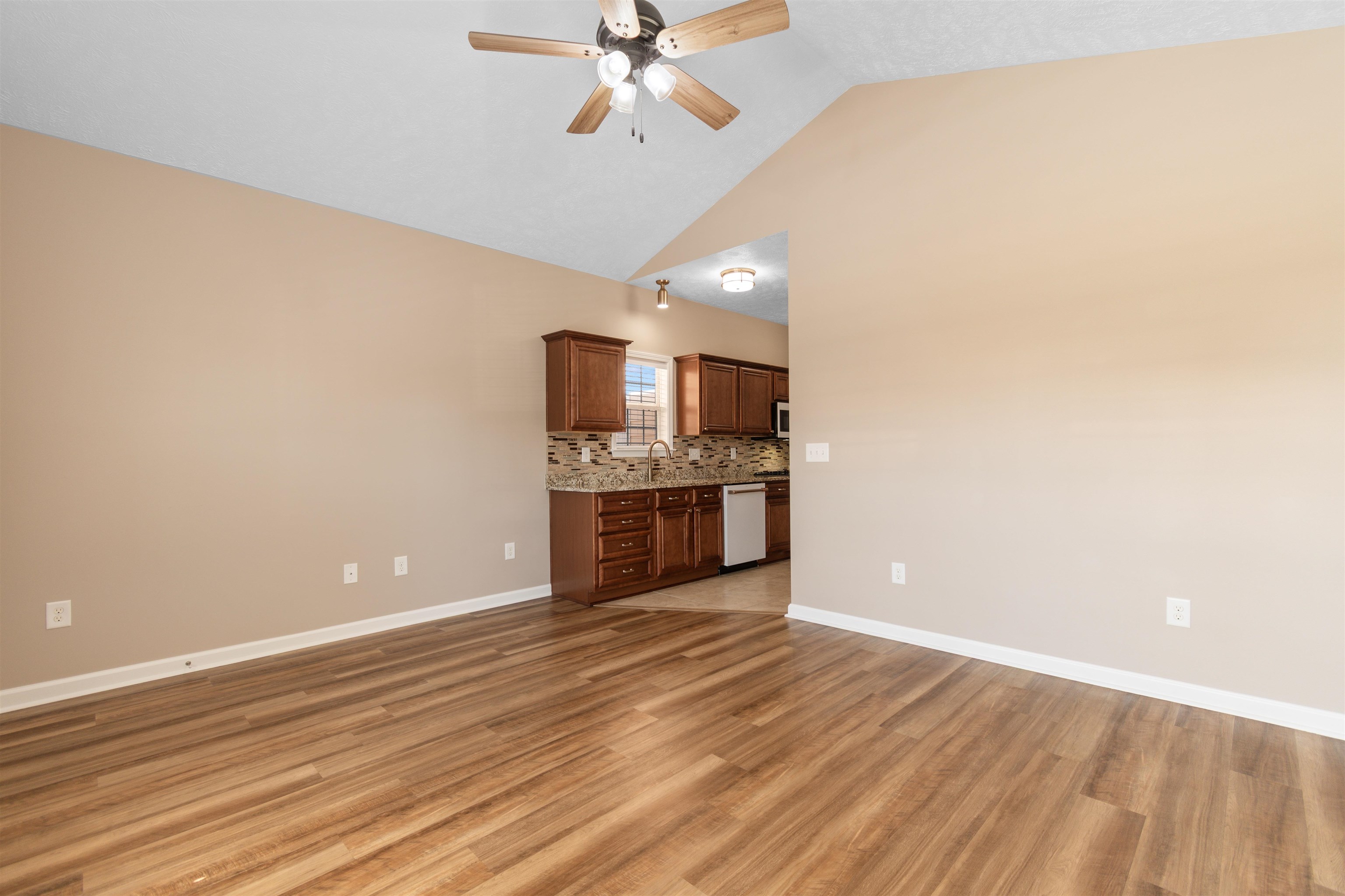 767 Shell Creek Circle Property Photo 12