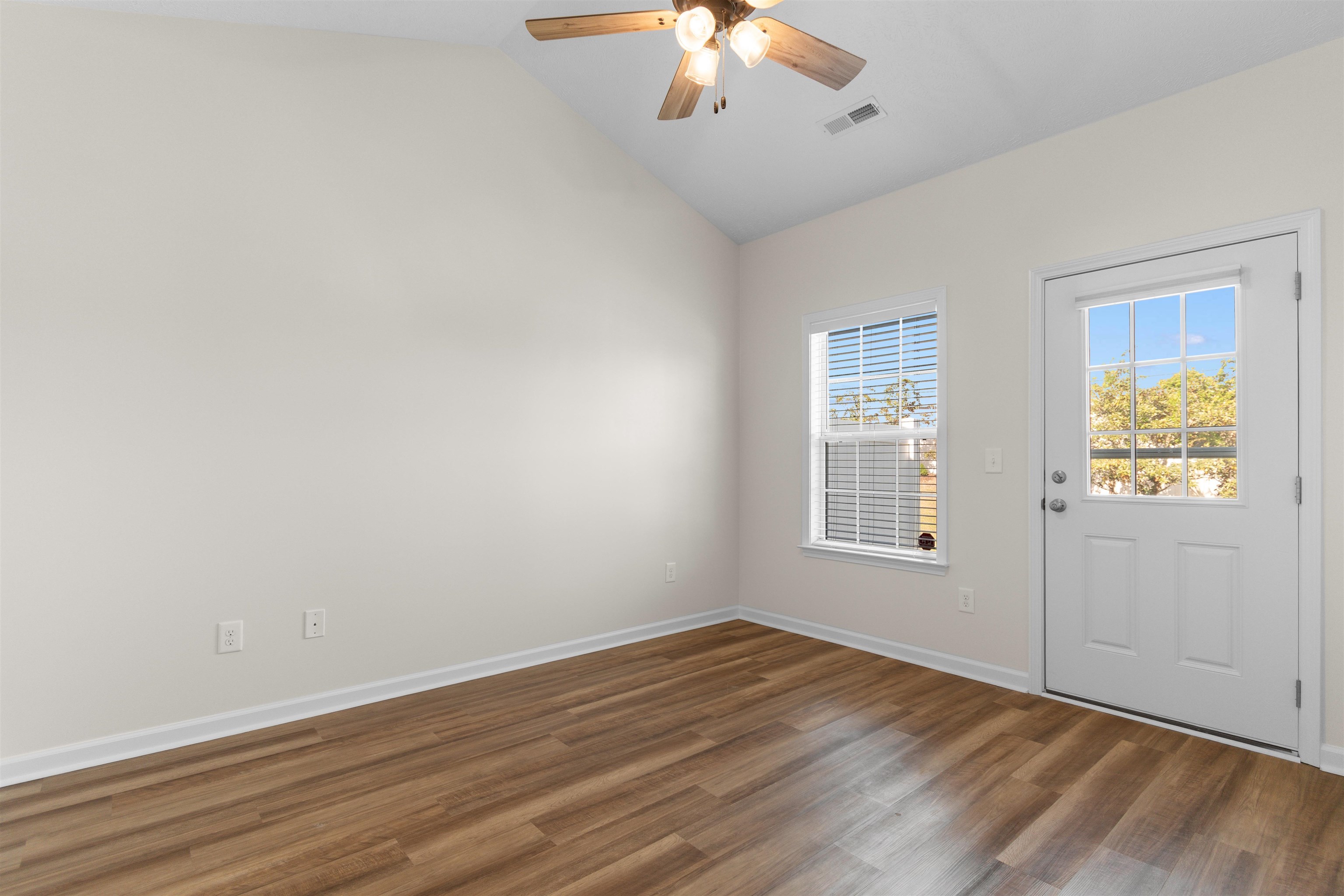 767 Shell Creek Circle Property Photo 13