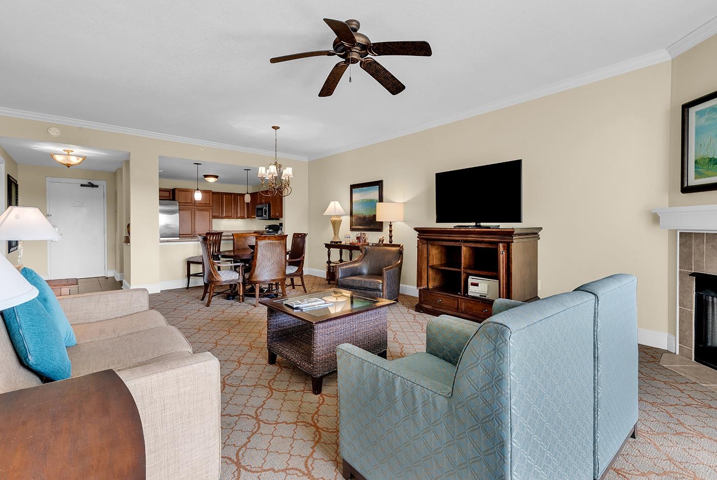 8121 Amalfi Pl. Property Photo 10