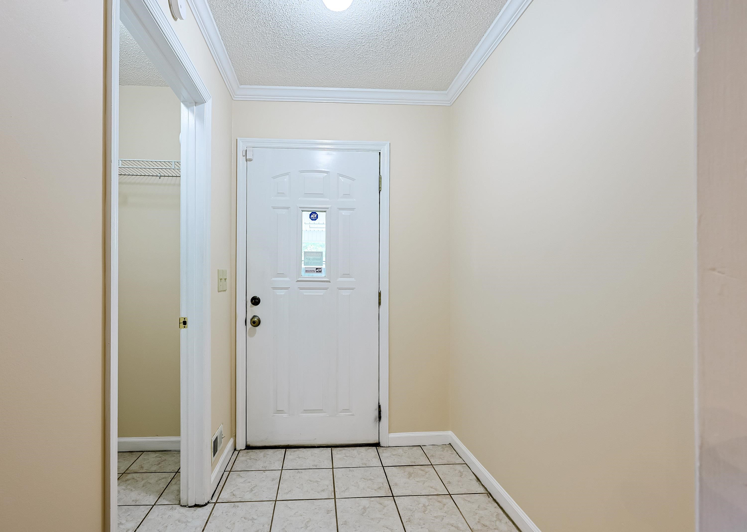 2220 S Island Rd. Property Photo 32