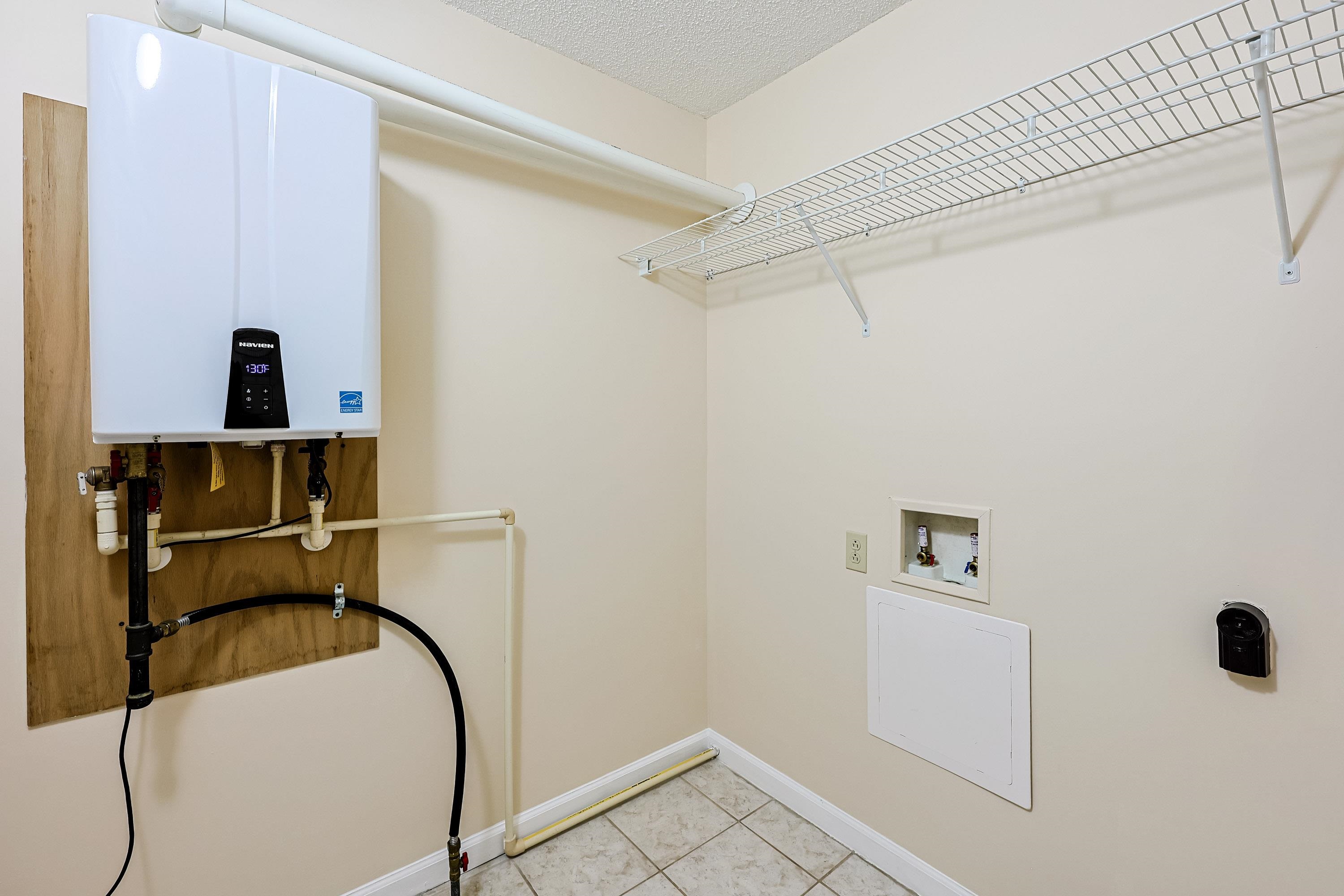 2220 S Island Rd. Property Photo 33