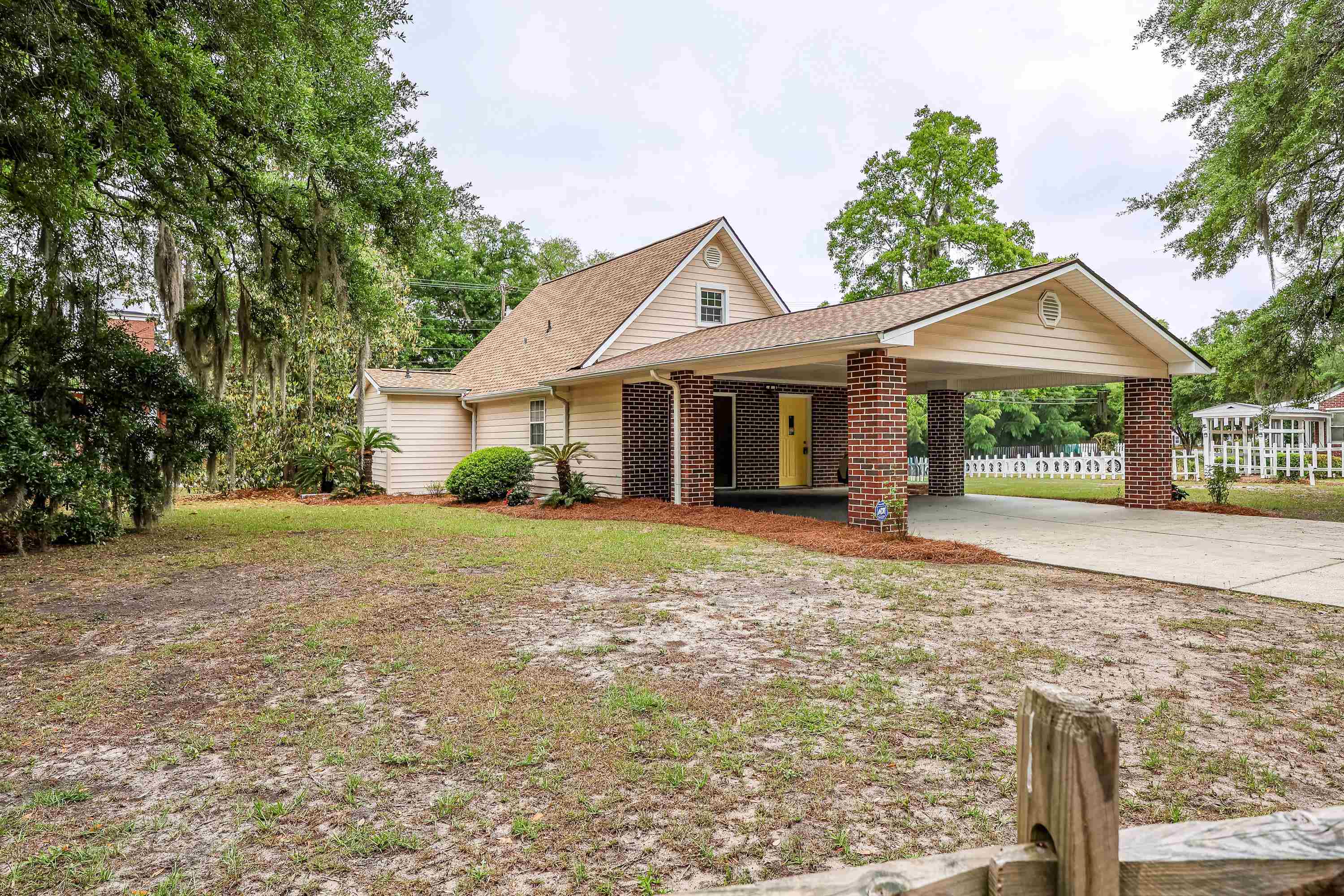 2220 S Island Rd. Property Photo 39