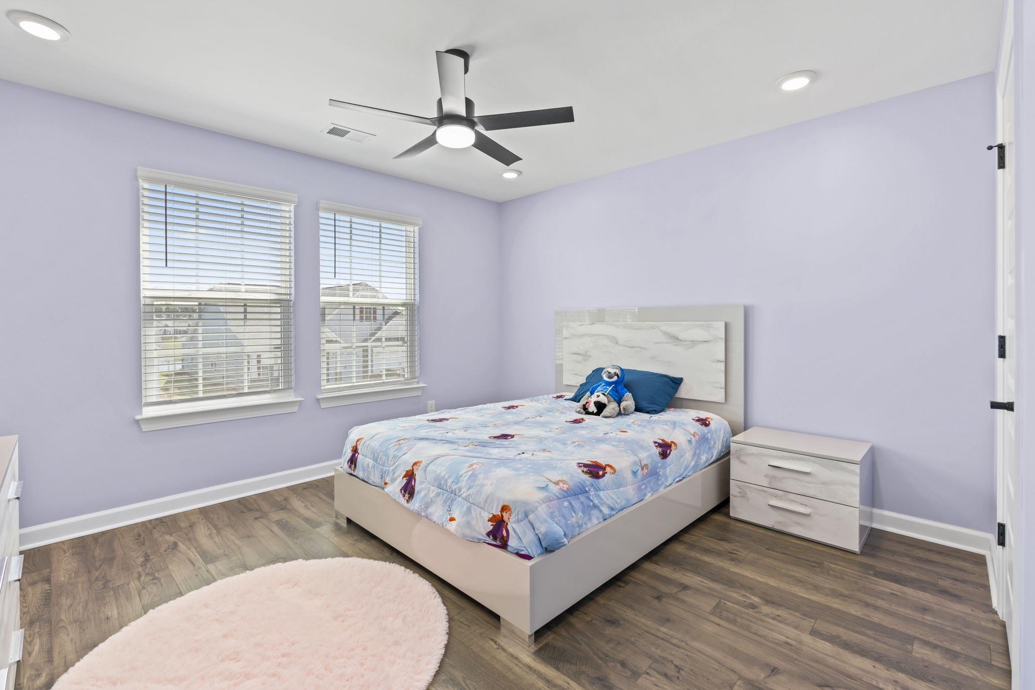 715 Upton Way Property Photo 15