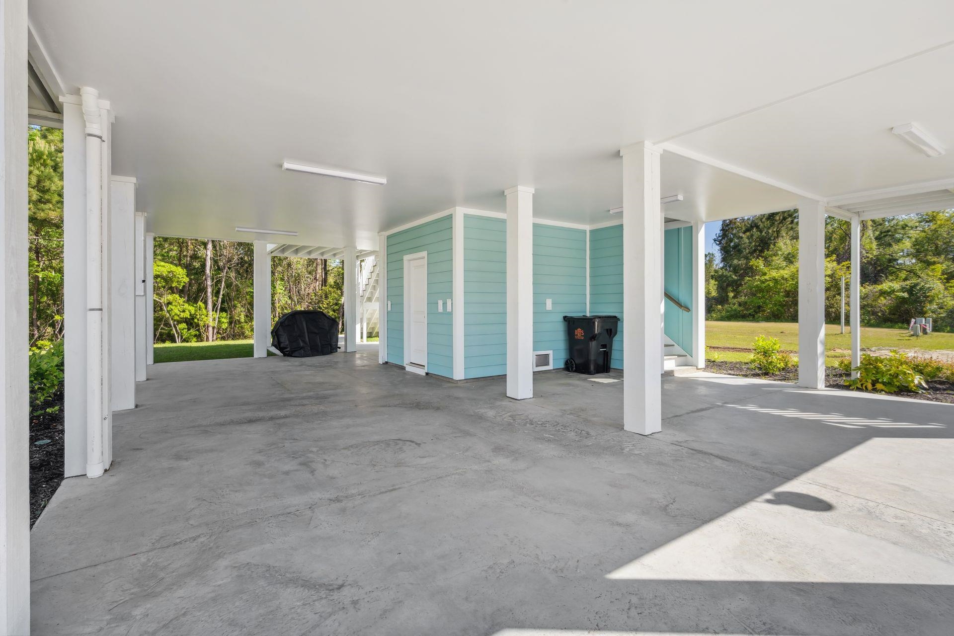 143 Litchfield Landing Property Photo 4
