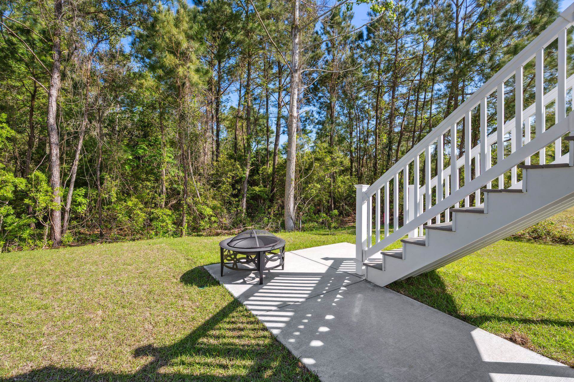 143 Litchfield Landing Property Photo 23